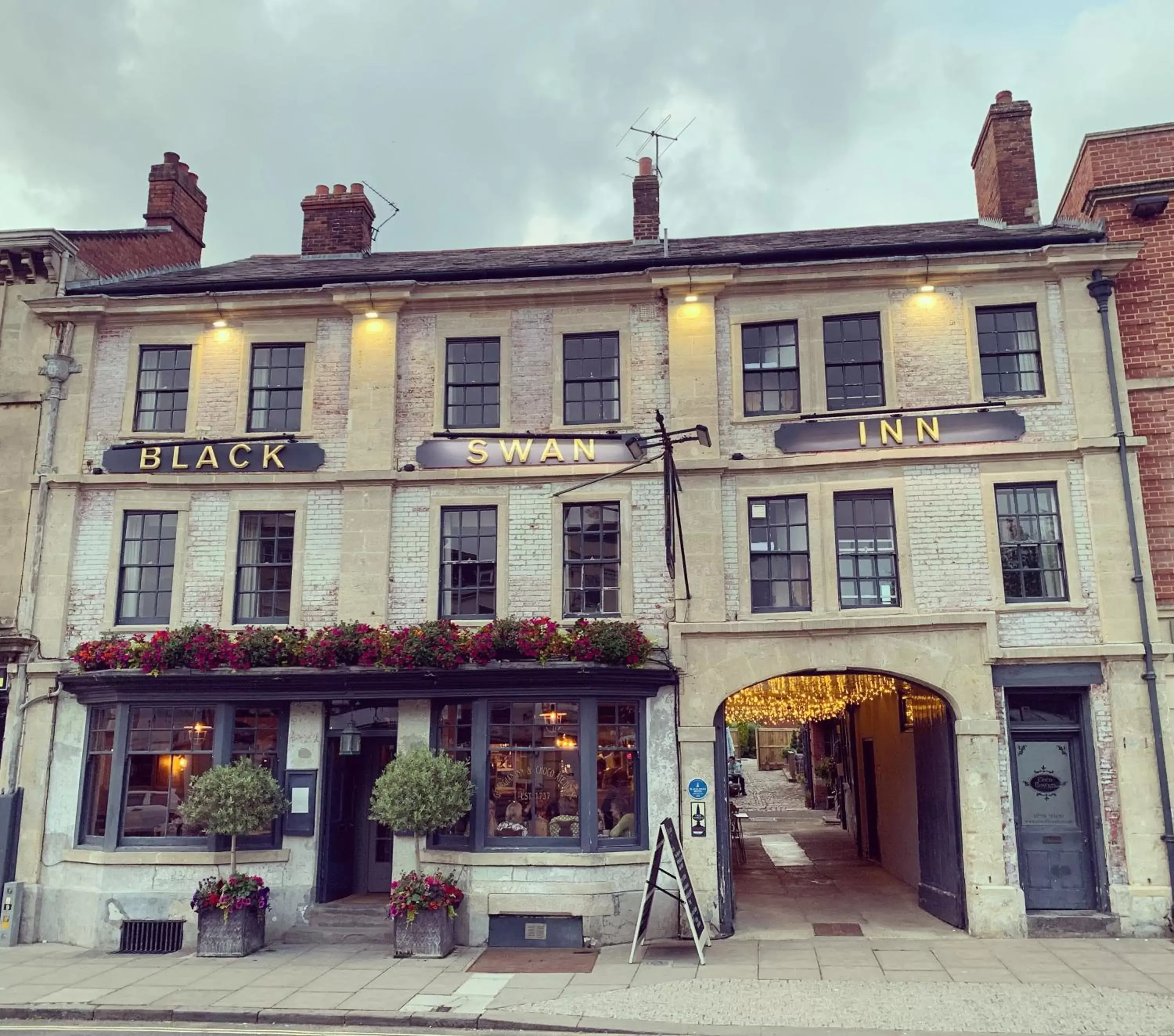 Property Building in The Black Swan Inn