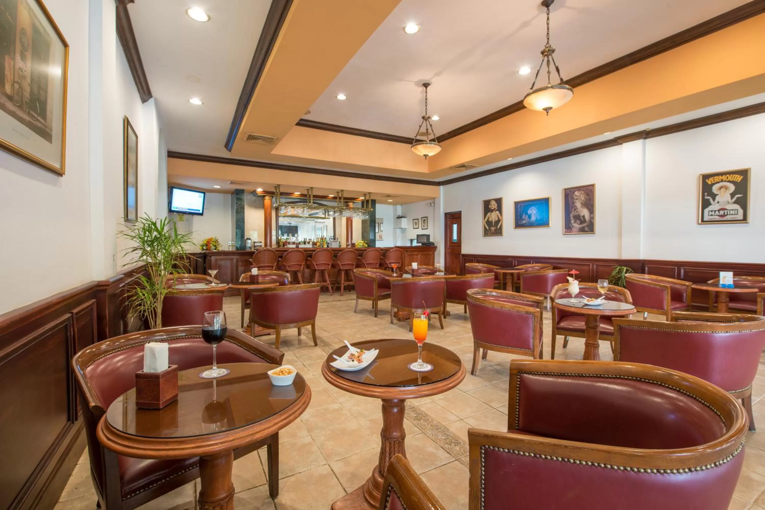 Lounge or bar in Hotel Globales Camino Real Managua