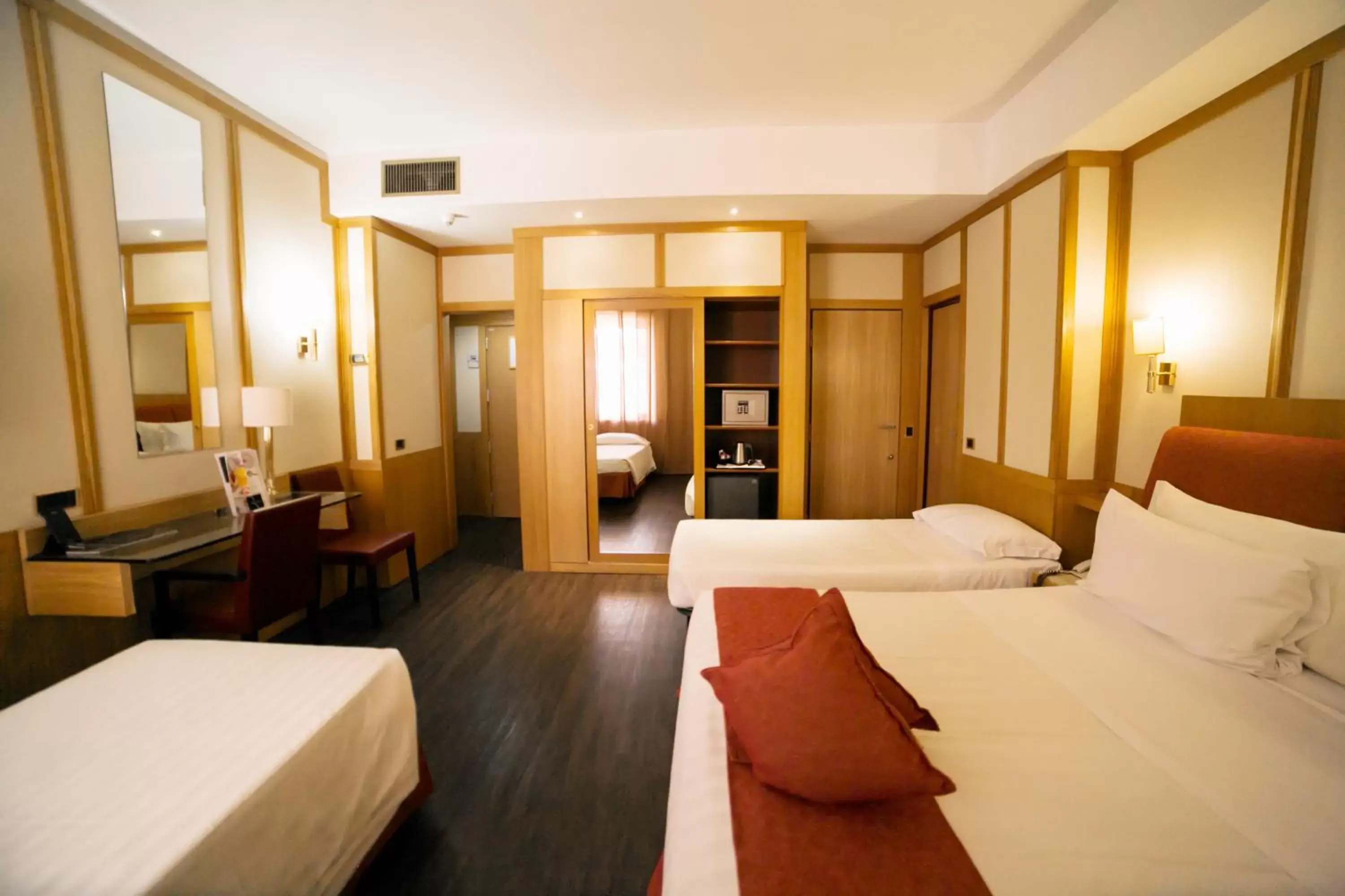 Bedroom in Best Western Hotel President - Colosseo