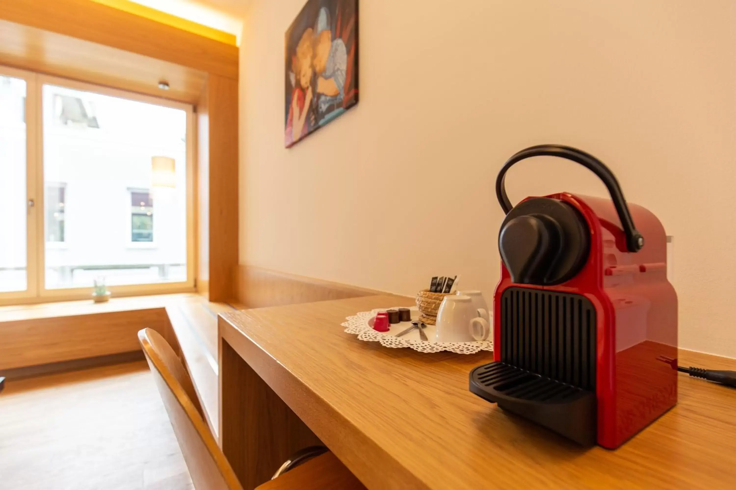 Coffee/tea facilities in Hotel & Lounge by Hyve Basel SBB