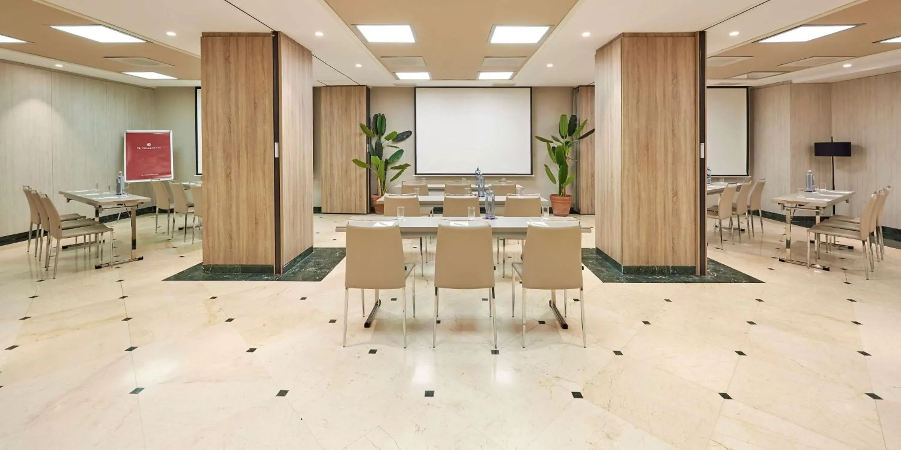 Meeting/conference room in NH Collection Madrid Abascal
