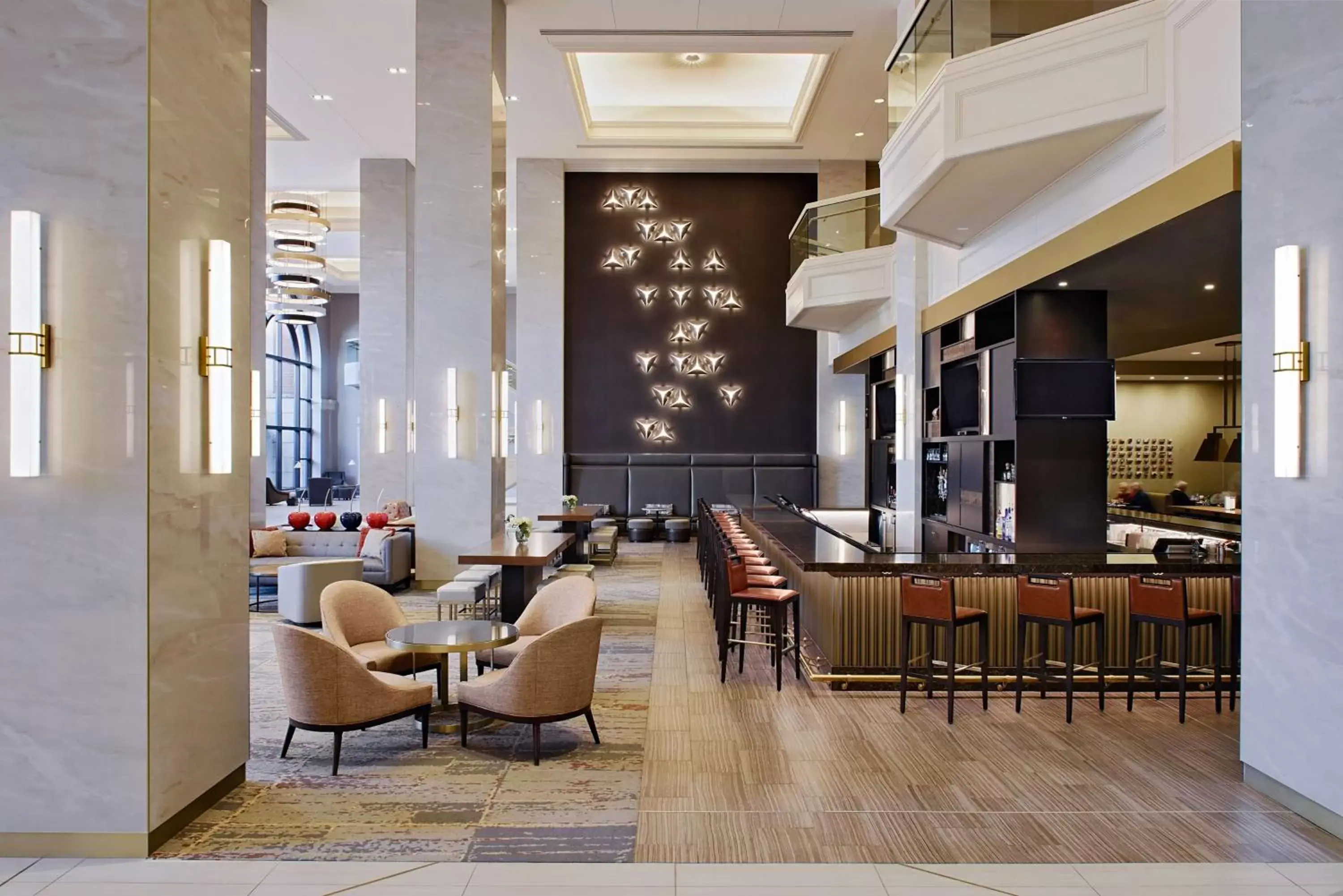 Lobby or reception, Lounge/Bar in Hilton Minneapolis