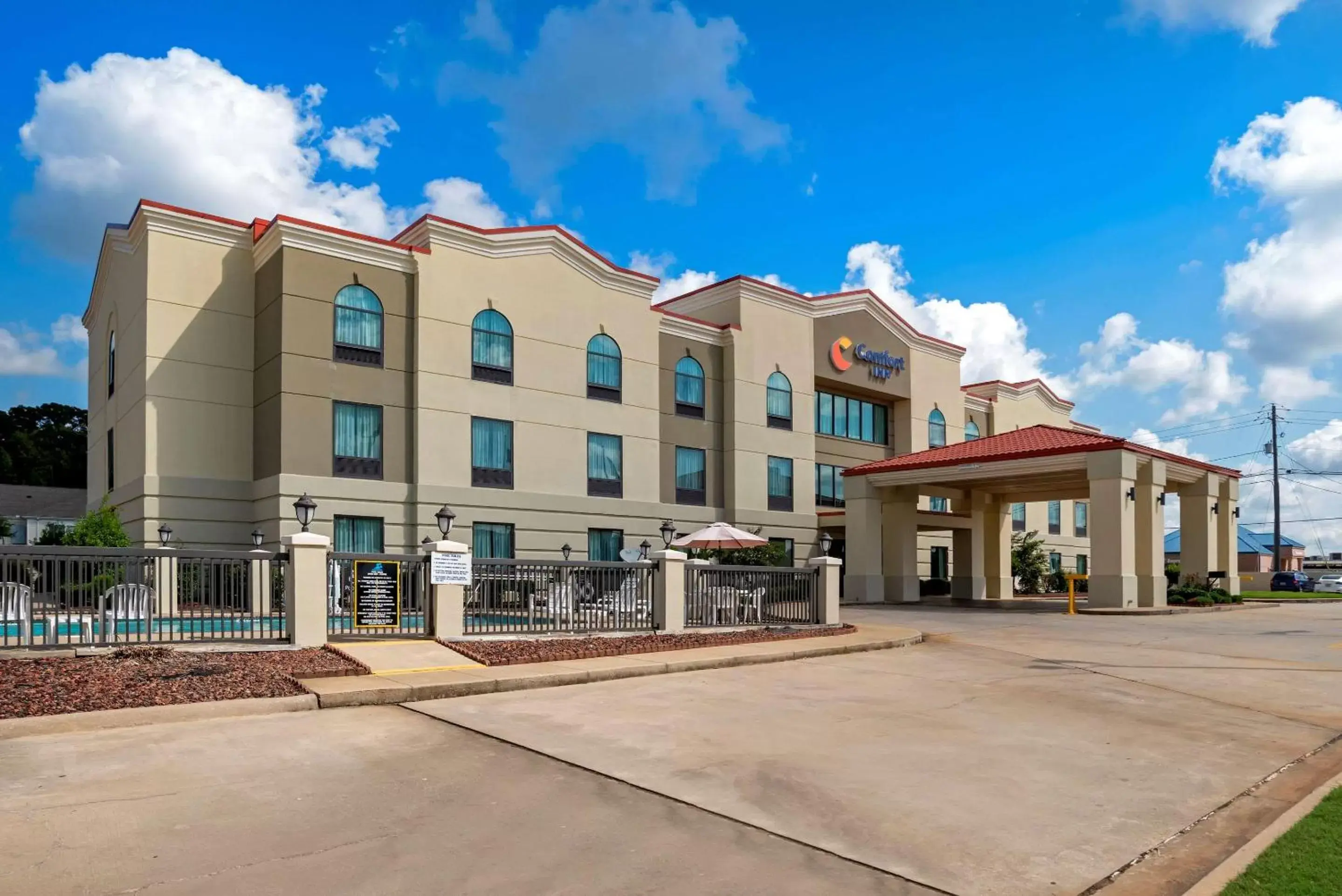 Property Building in Comfort Inn Greenville I-65