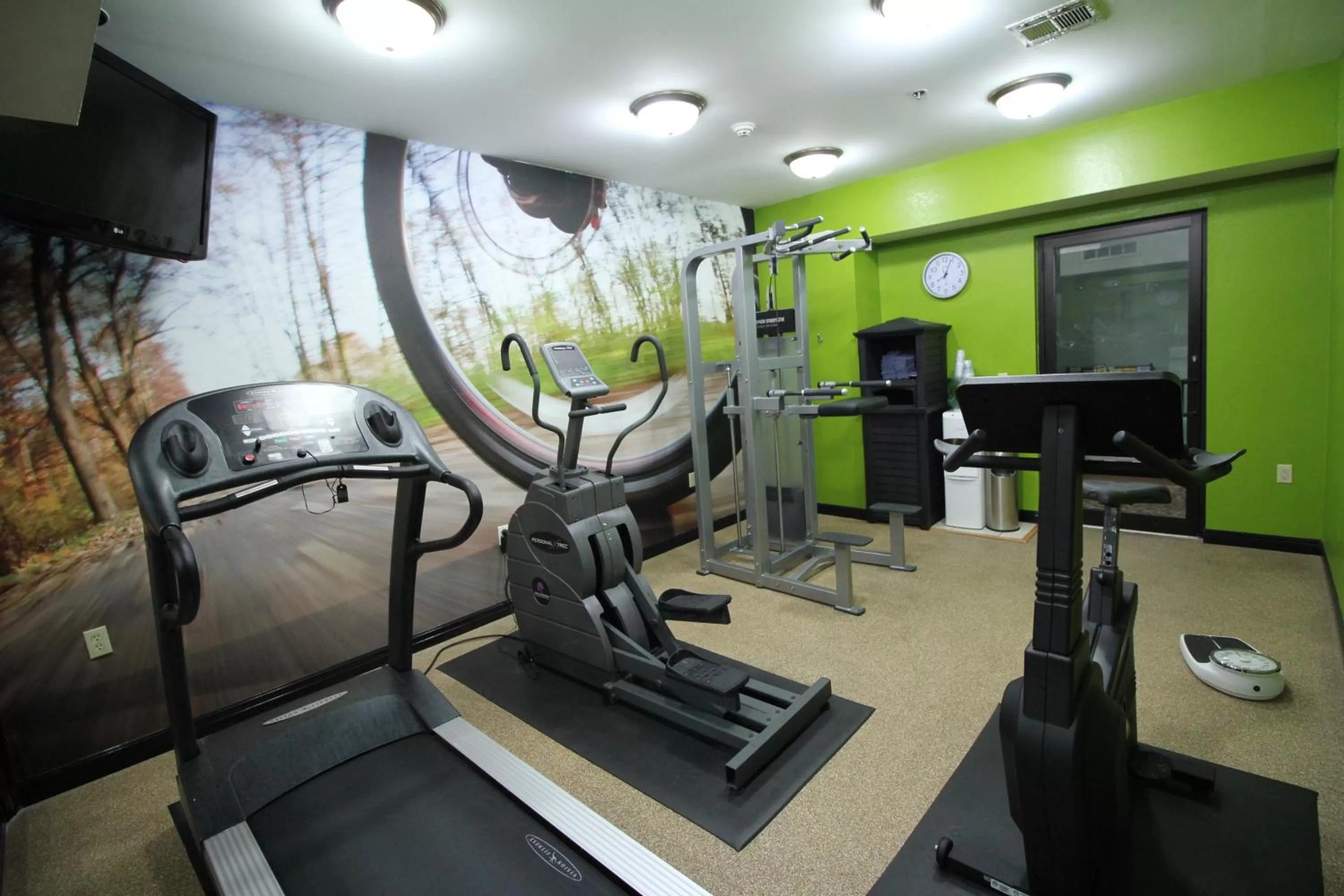 Fitness centre/facilities in Best Western Slidell Hotel