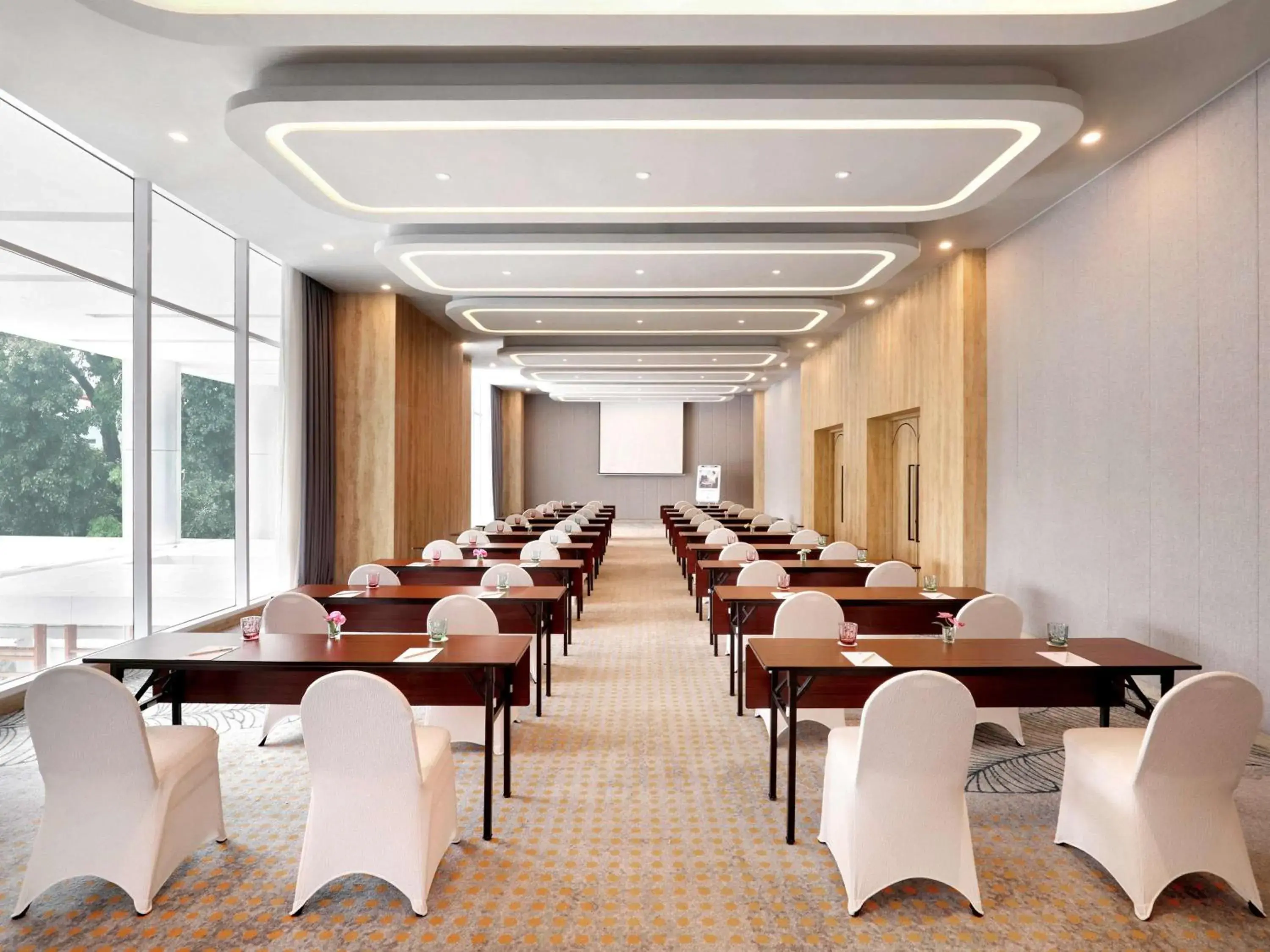 Meeting/conference room in ibis Styles Bogor Pajajaran