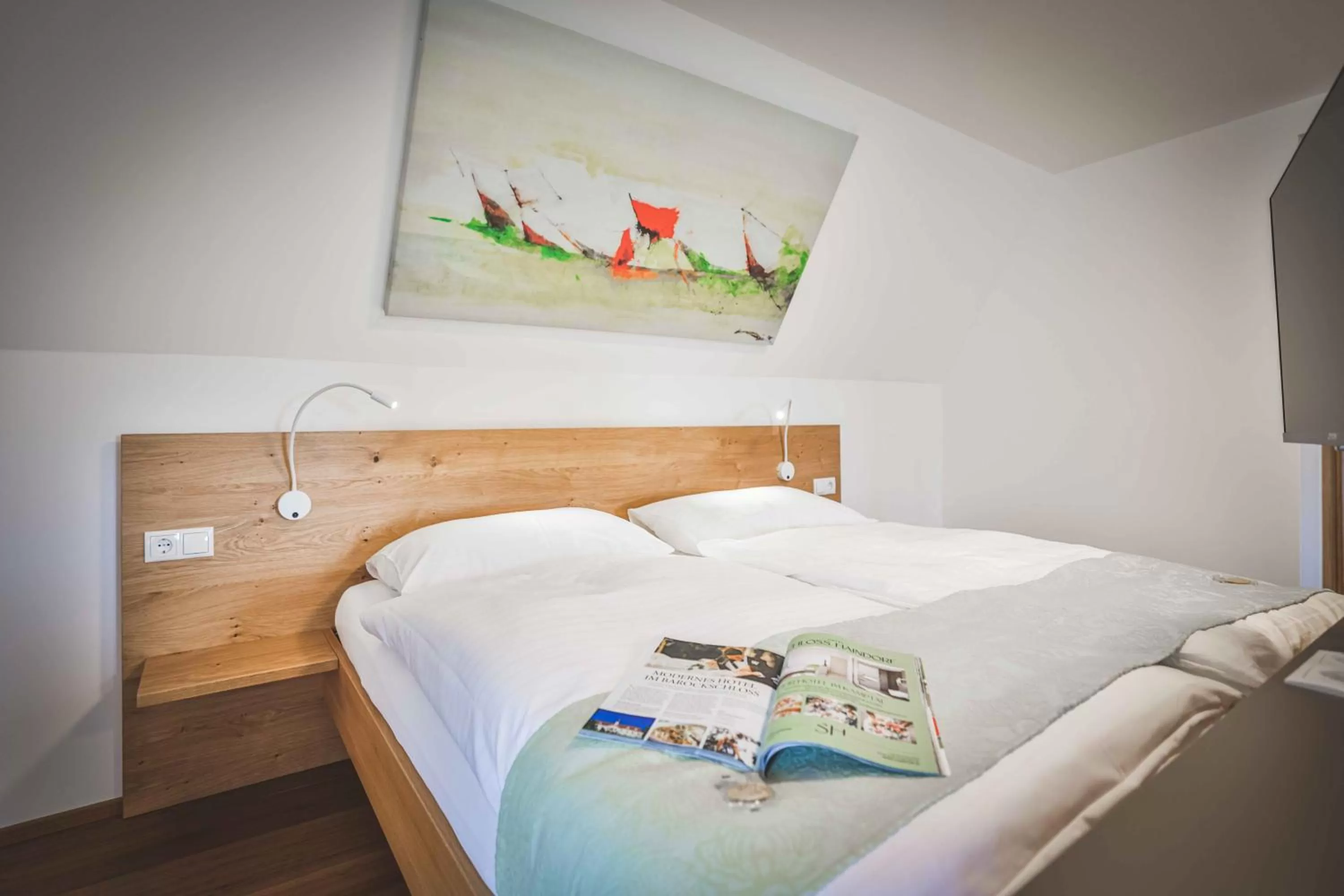 Photo of the whole room, Bed in Schloss Haindorf