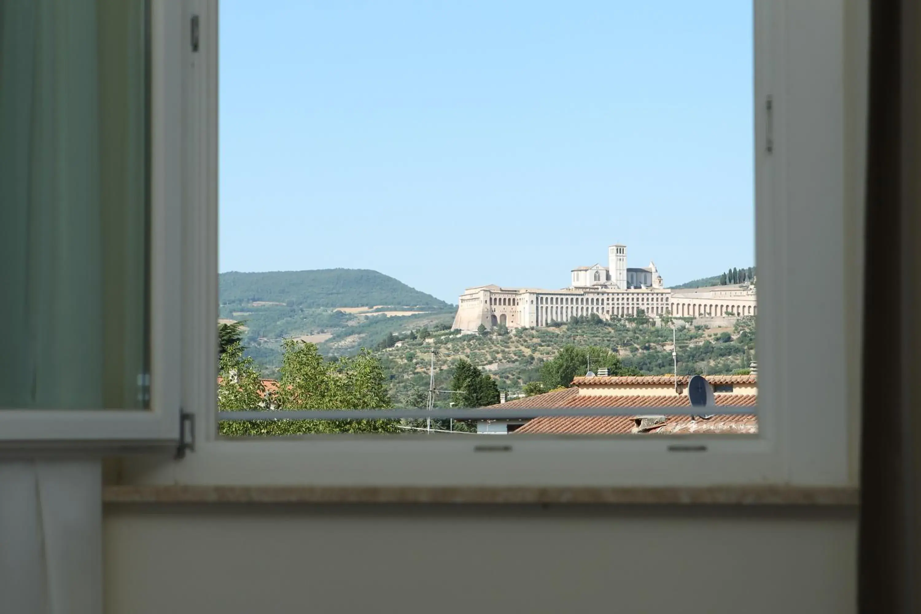 View (from property/room), Mountain View in Hotel Cenacolo