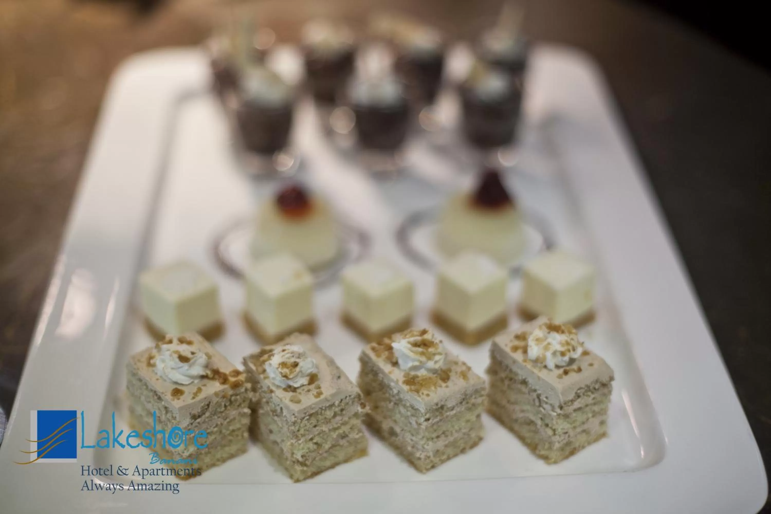 Food in Lakeshore Suites, Banani