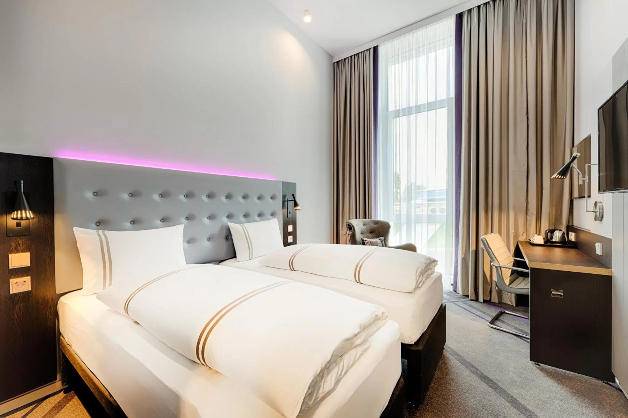 Standard Twin Room in Premier Inn Wolfsburg City Centre