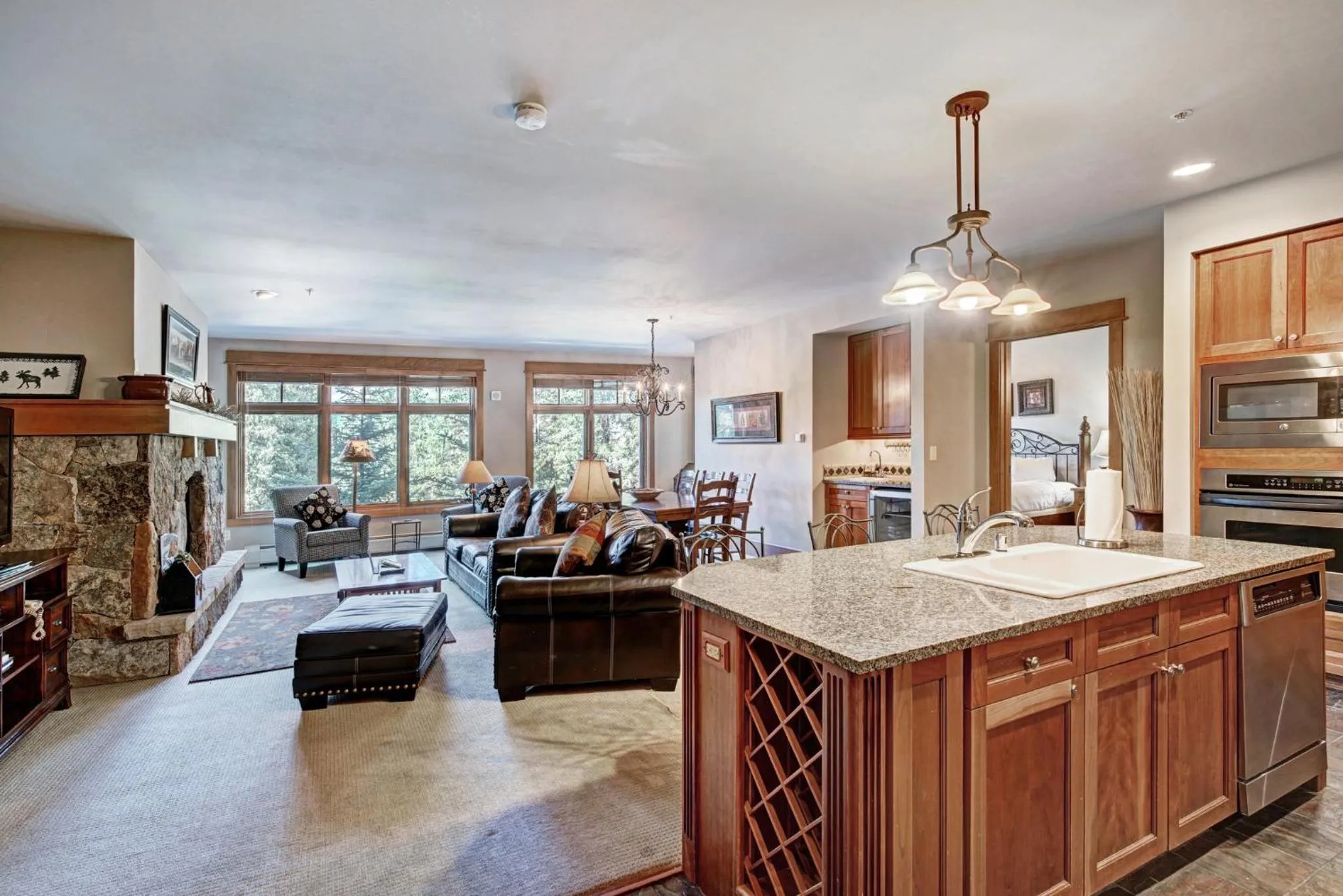 Kitchen or kitchenette in Timbers & Lone Eagle by Keystone Resort