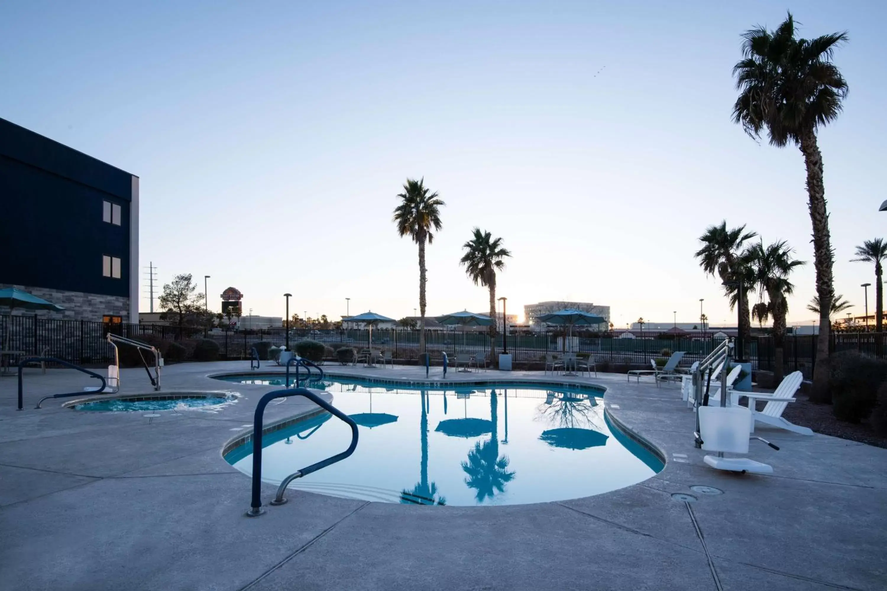 Pool view, Swimming Pool in Hampton Inn & Suites Las Vegas-Henderson