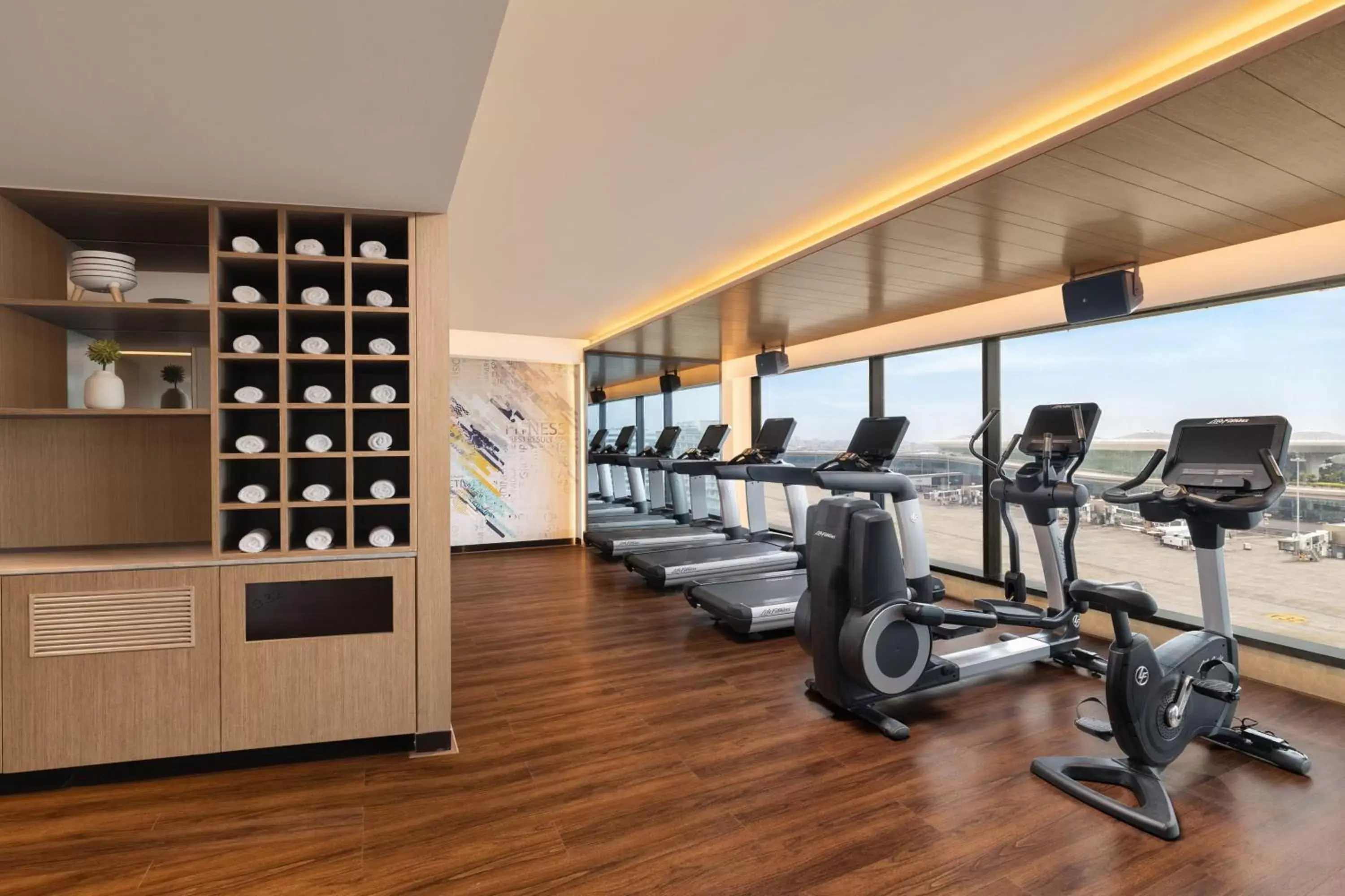 Area and facilities, Fitness Center/Facilities in Fairfield by Marriott Mumbai International Airport