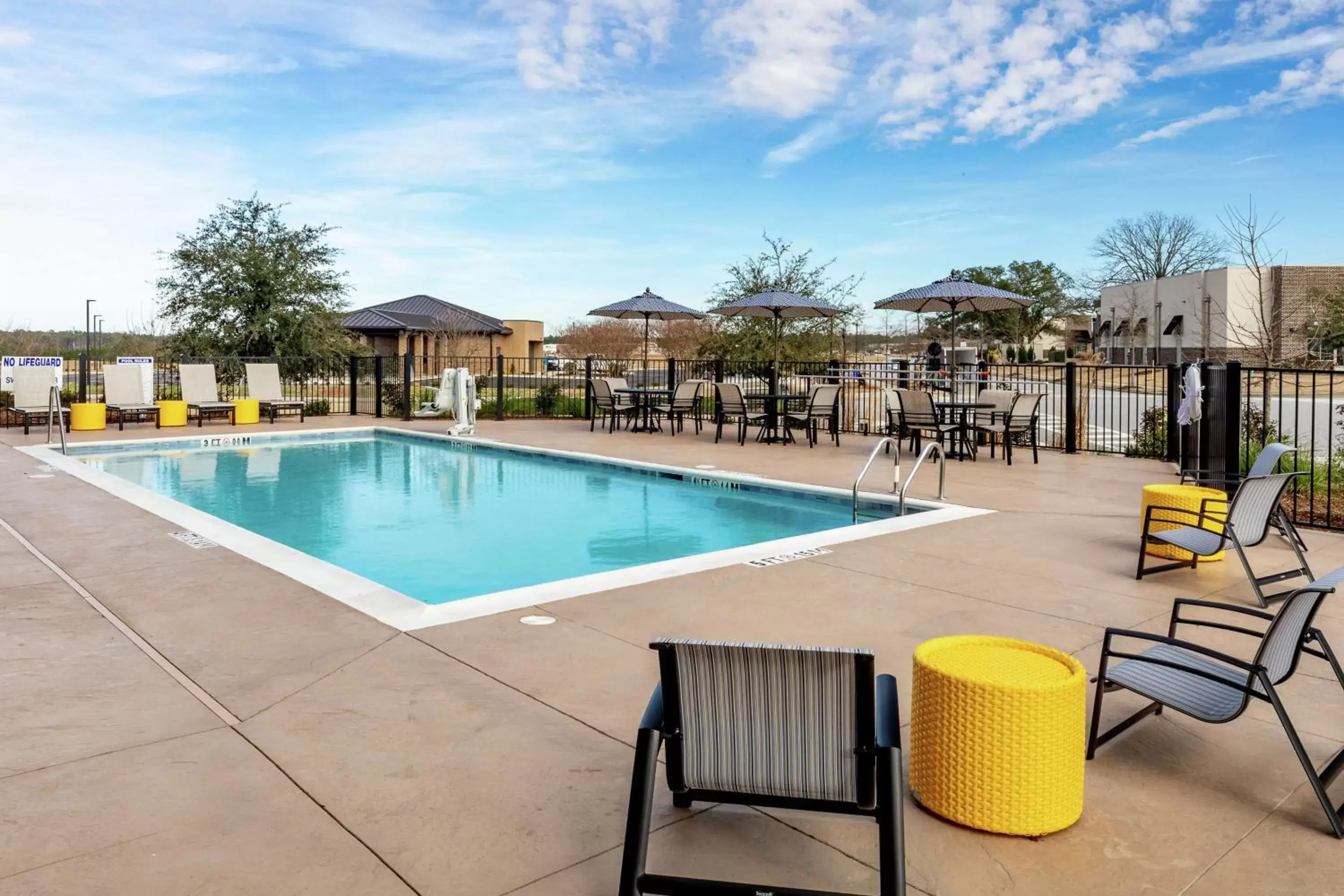 Pool view, Swimming Pool in Hampton Inn & Suites By Hilton-Columbia Killian Road