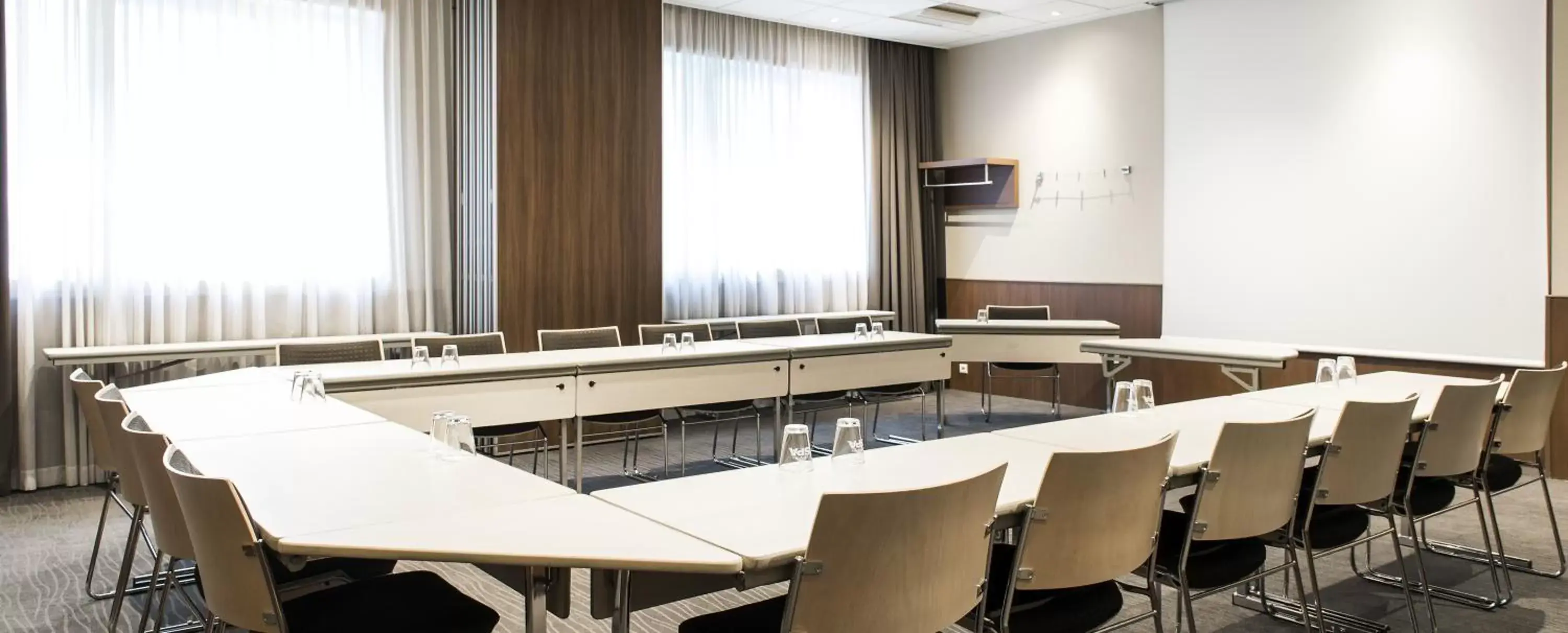 Business facilities in Novotel Brussels City Centre