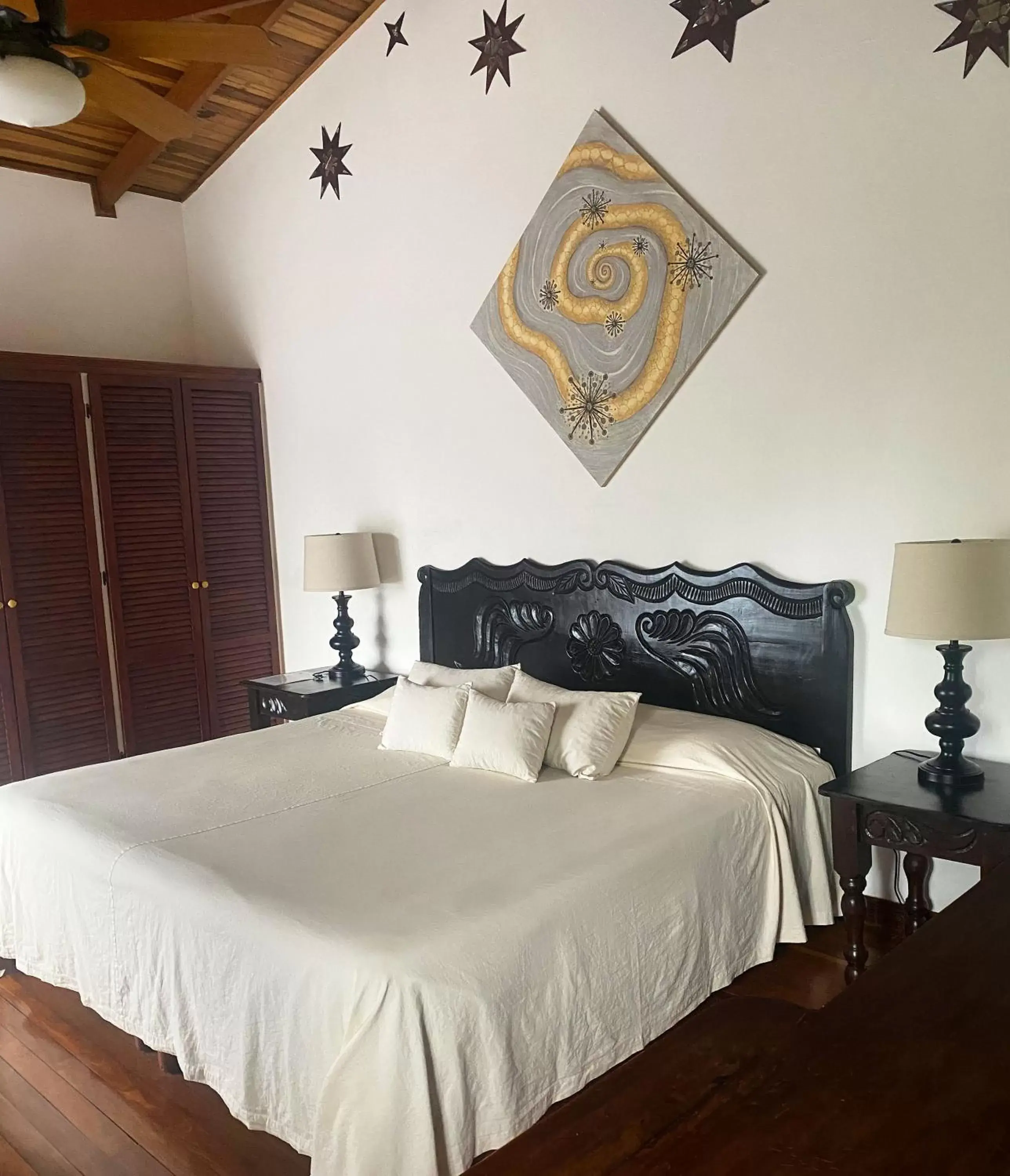 Bed in Tierra Magica B&B and Art Studio