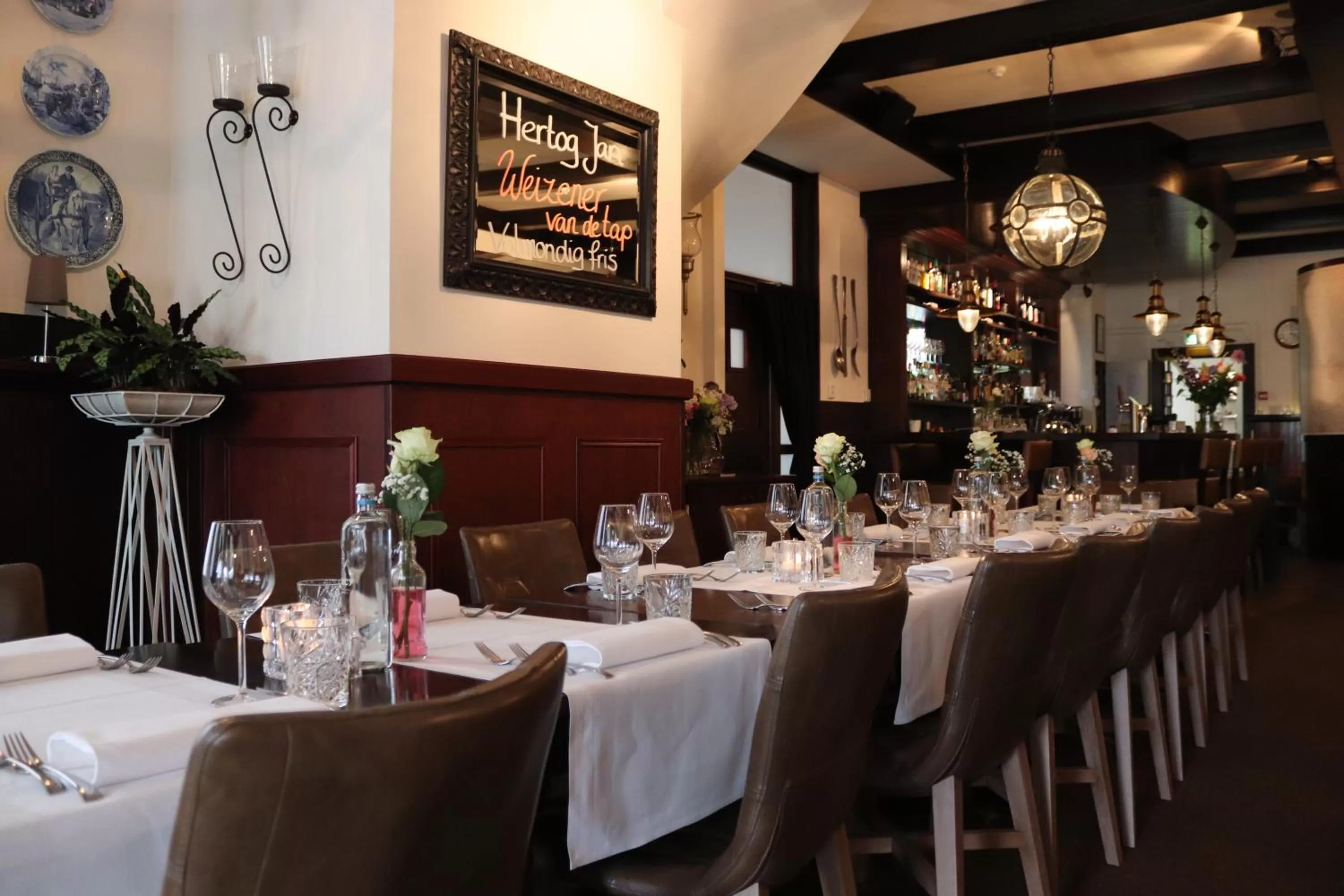 Restaurant/Places to Eat in Het Wapen van Noordwijkerhout