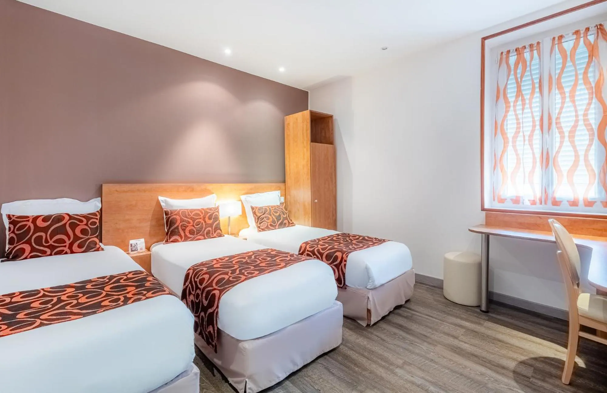 Bed in The Originals City, Hôtel Régina, Périgueux