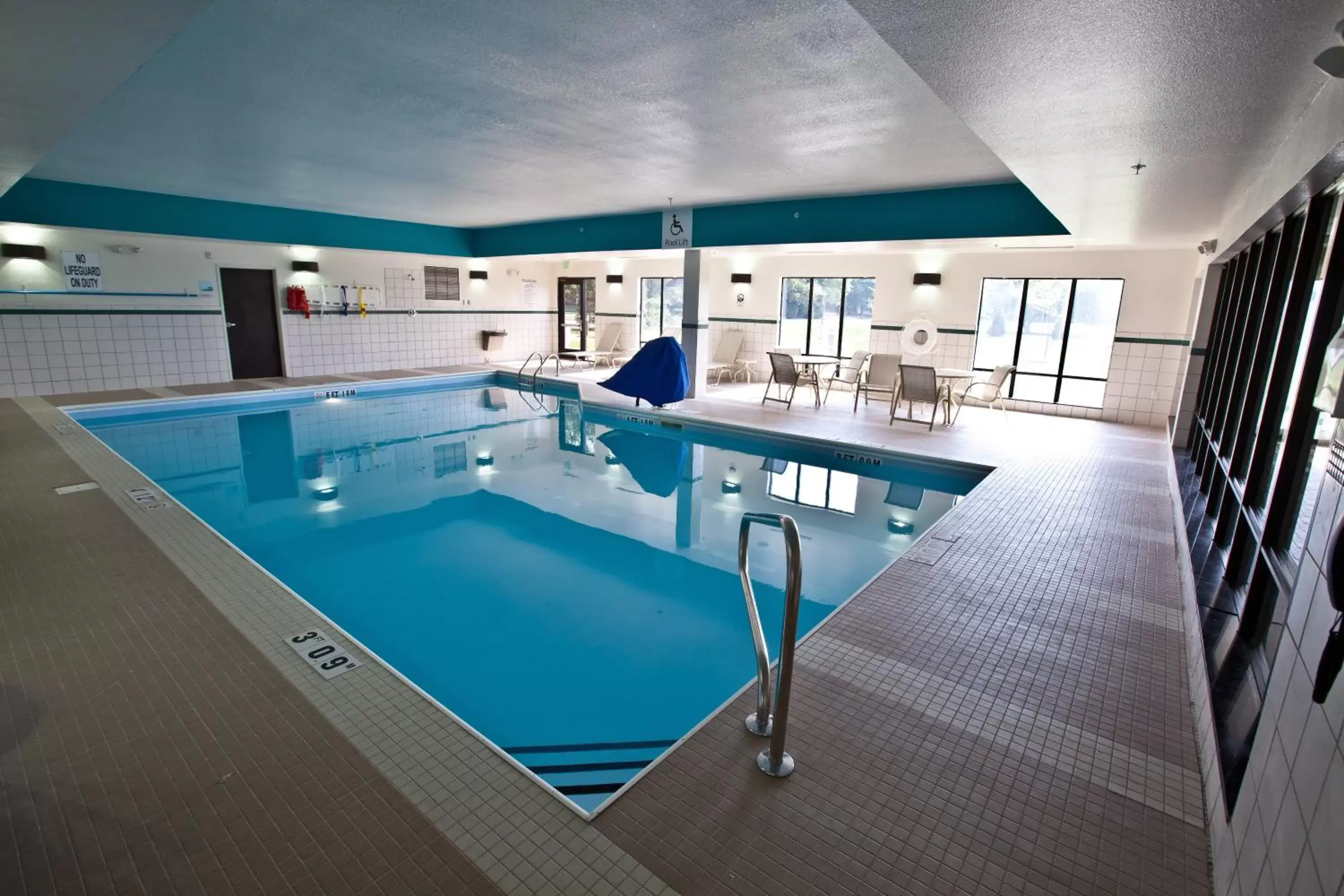 Swimming Pool in Holiday Inn Express and Suites Detroit North-Troy, an IHG Hotel