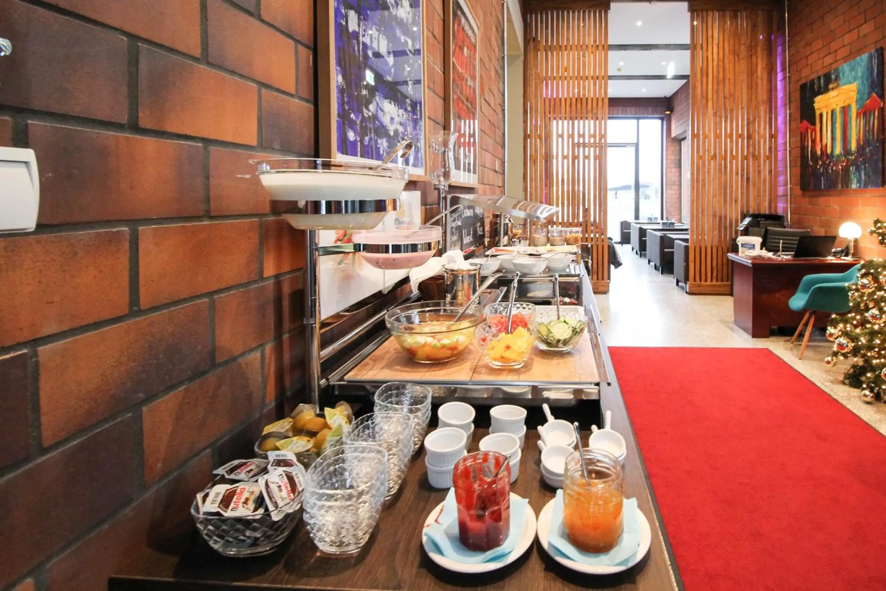 Breakfast in H24 Berlin Lichtenberg Breakfast in H24 Berlin Lichtenberg