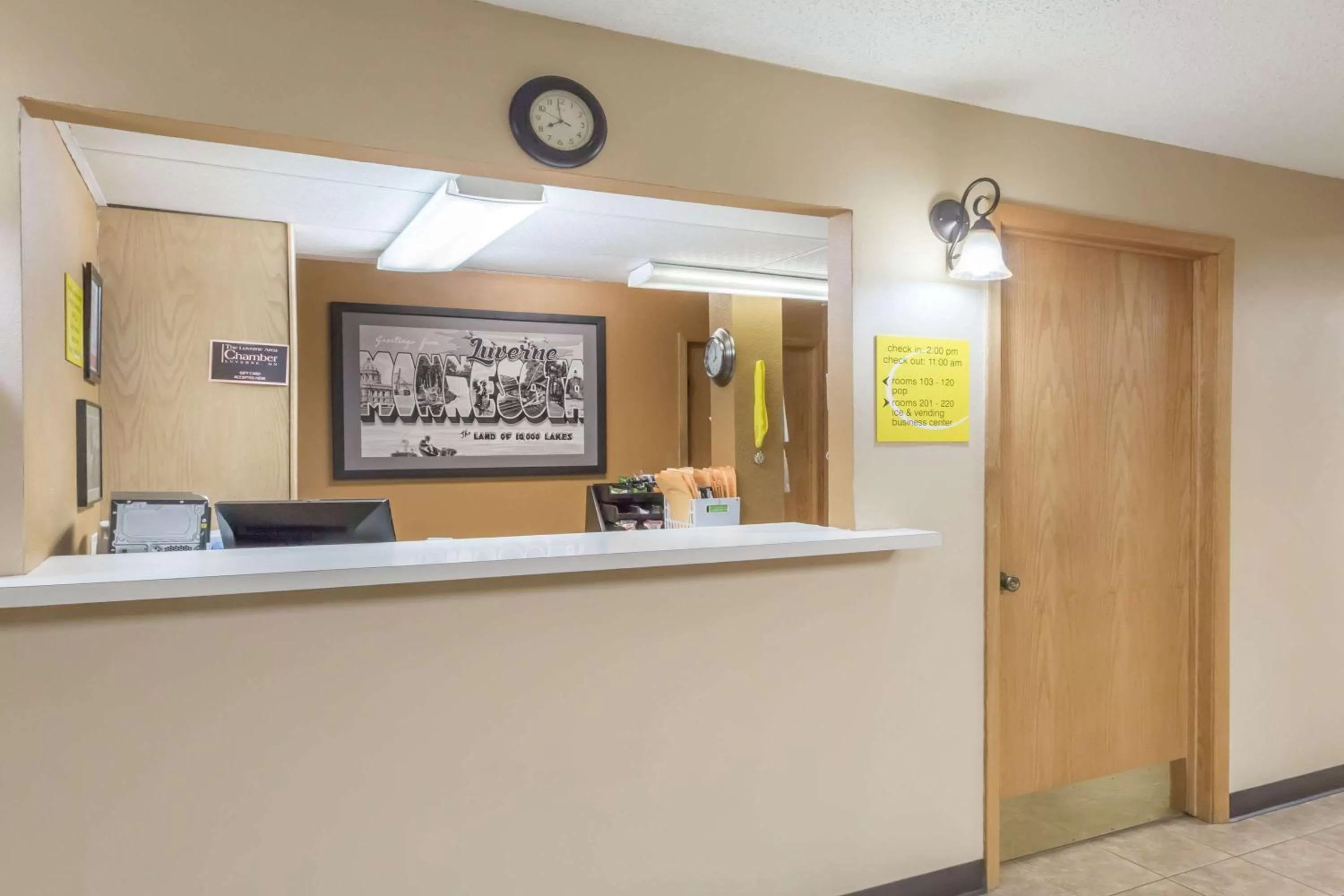 Lobby or reception in Super 8 by Wyndham Luverne