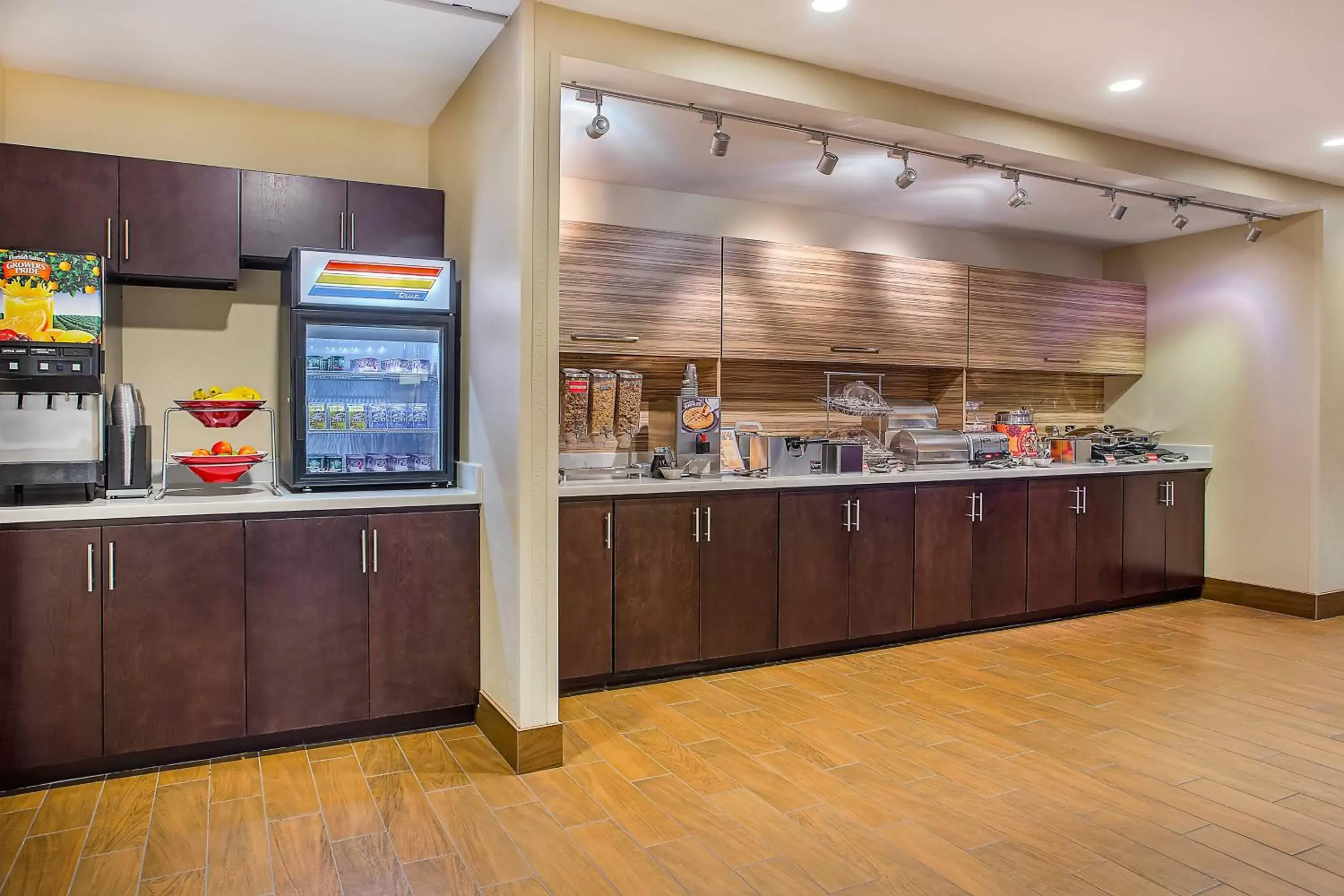 Breakfast, Restaurant/Places to Eat in TownePlace Suites by Marriott Cookeville