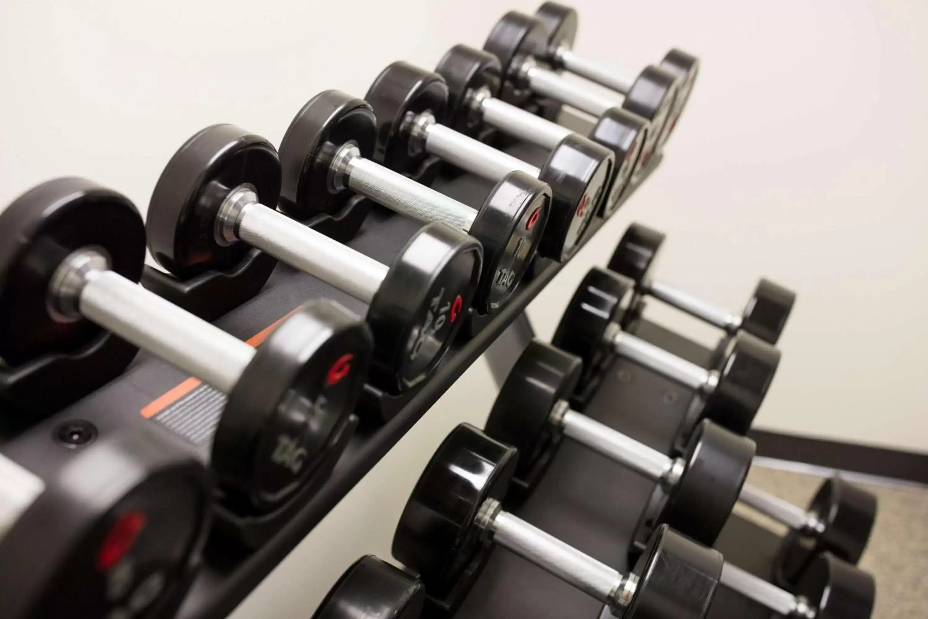 Fitness centre/facilities in Hotel Skyler Syracuse, Tapestry Collection by Hilton Fitness centre/facilities in Hotel Skyler Syracuse, Tapestry Collection by Hilton