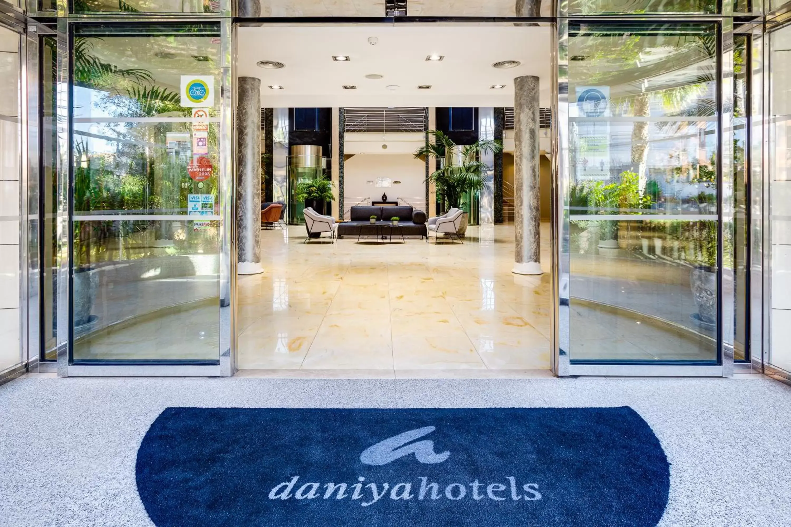 Lobby or reception, Facade/Entrance in Daniya Denia Spa & Business 4*