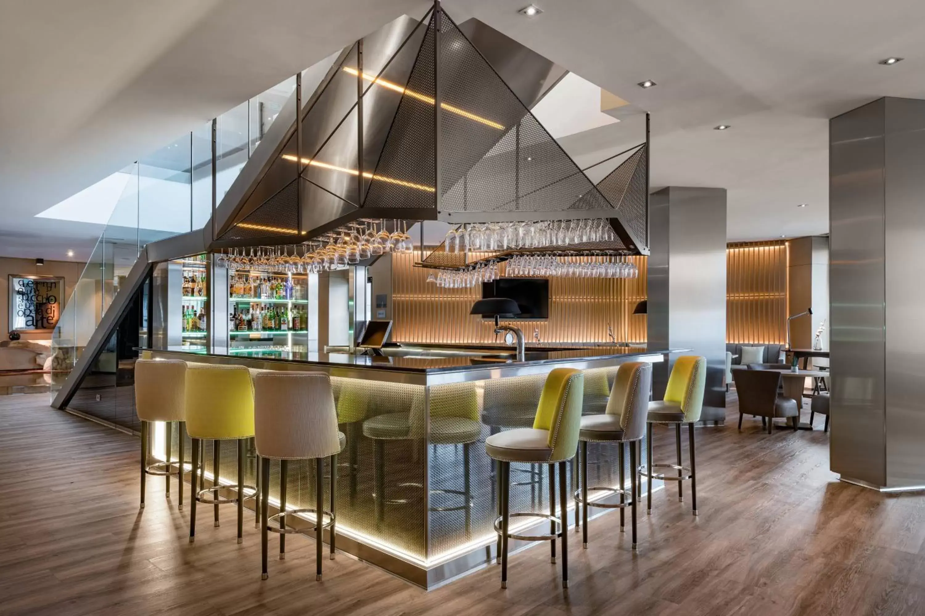 Lounge or bar, Lounge/Bar in AC Hotel Milano by Marriott