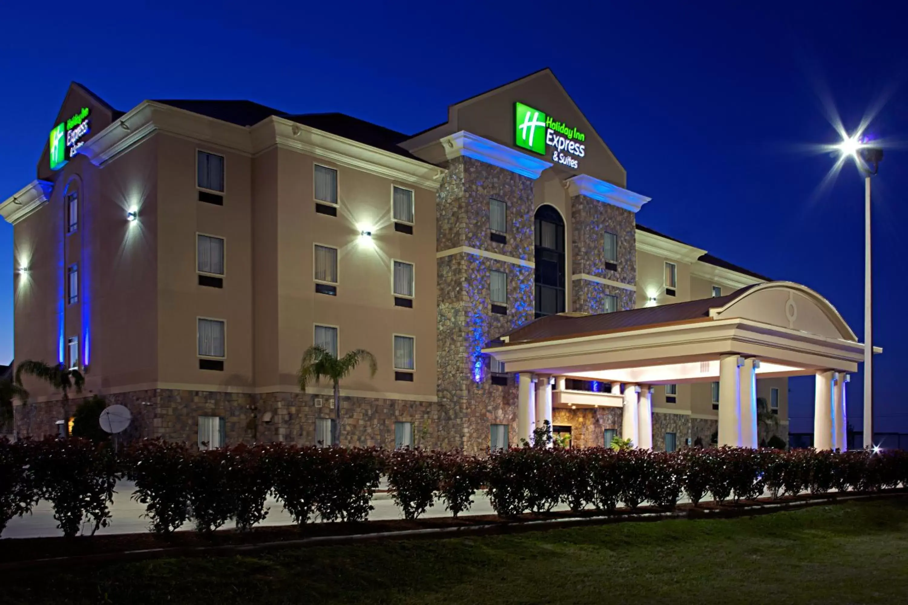 Property Building in Holiday Inn Express Texas City, an IHG Hotel