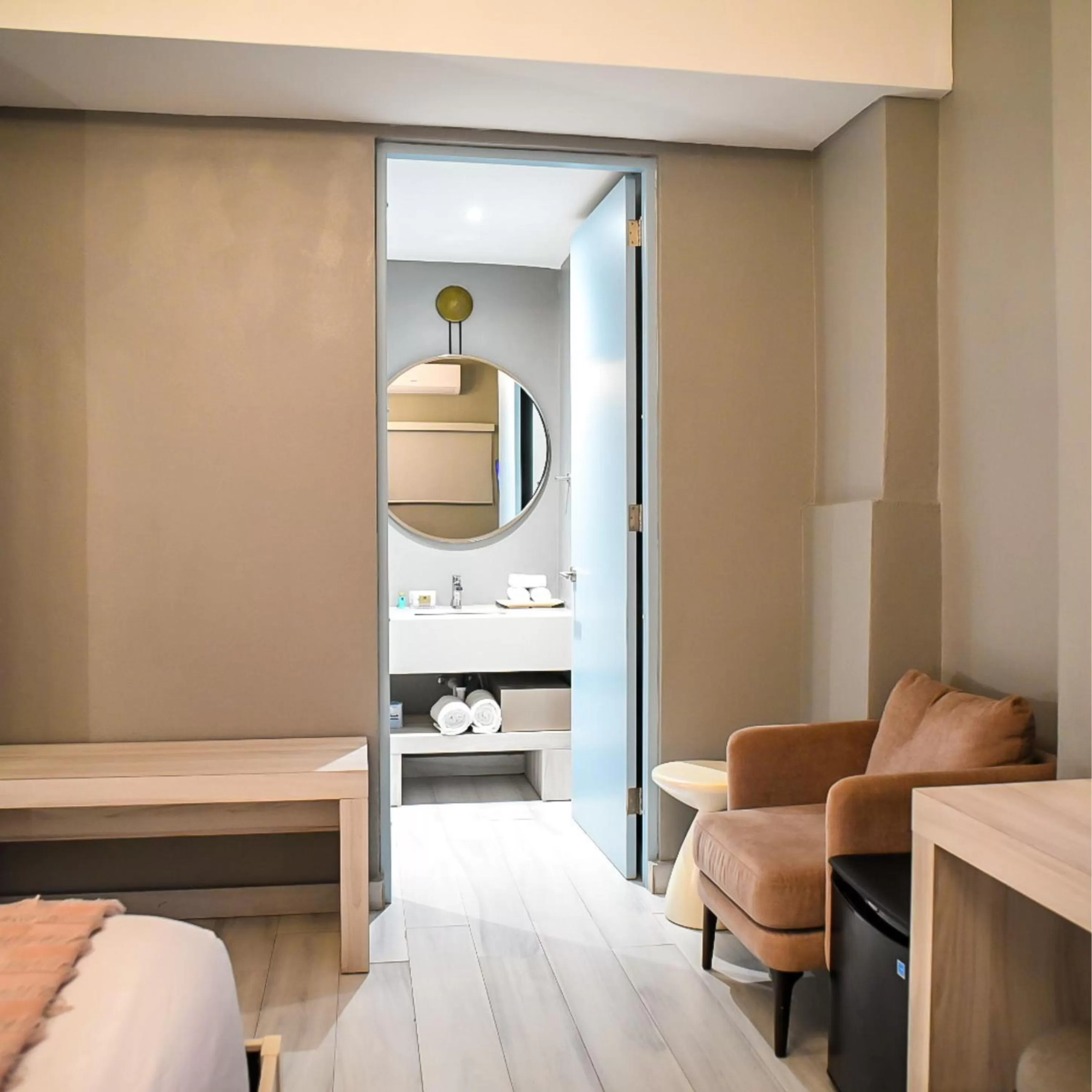 Bed in Trópica Beach Hotel