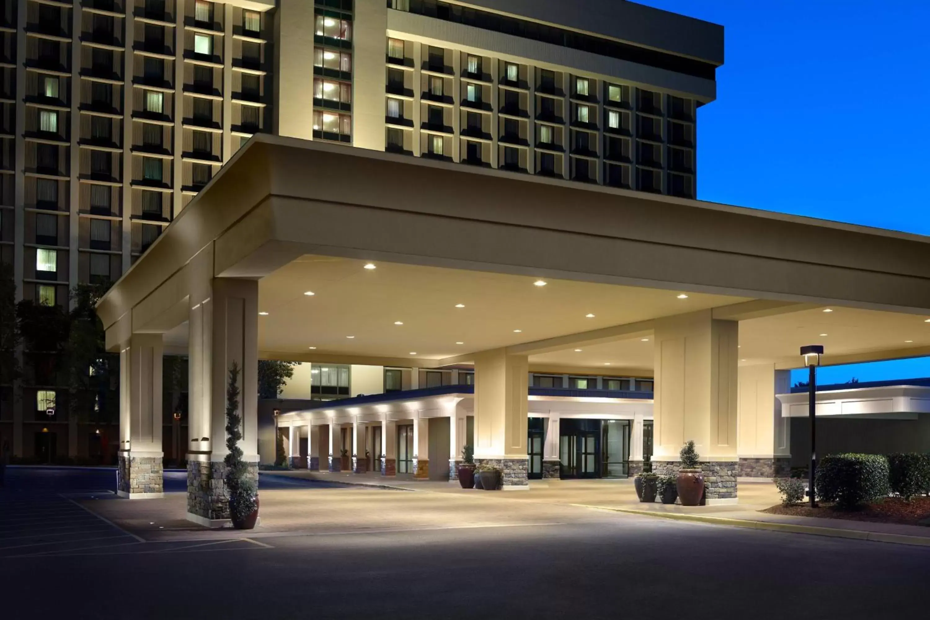 Property Building in Atlanta Airport Marriott