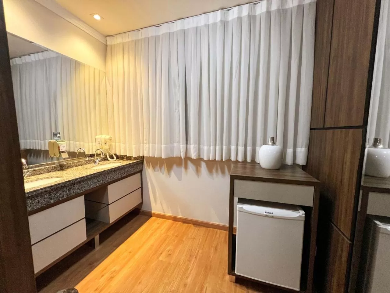 Photo of the whole room in Paraná Comfort Hotel