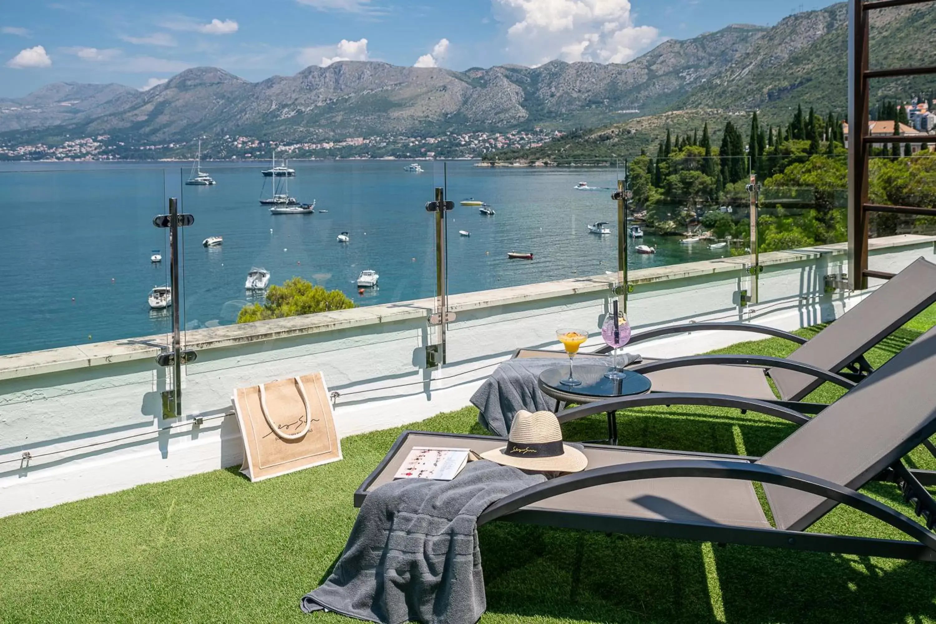 Balcony/Terrace in Hotel Cavtat