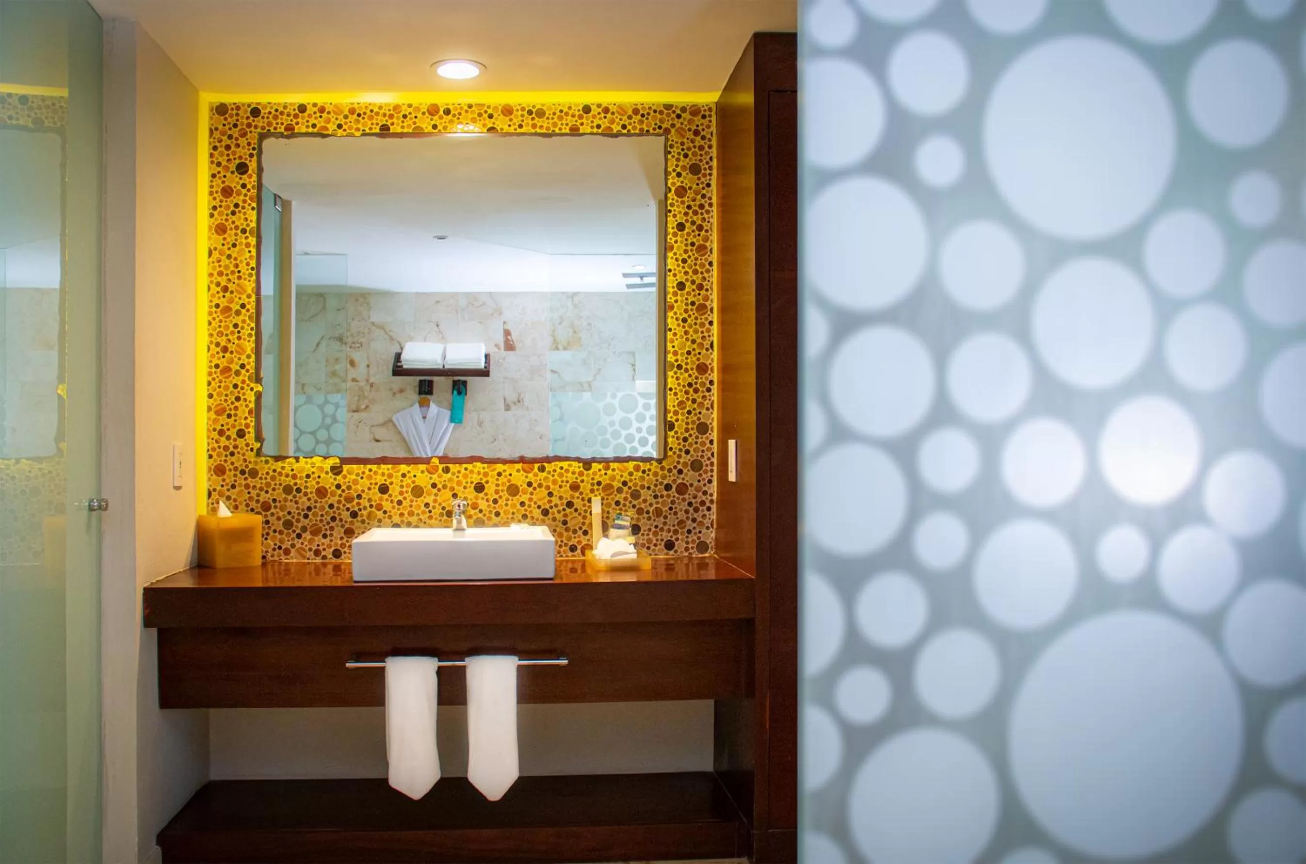 Bathroom in Hotel The Palm