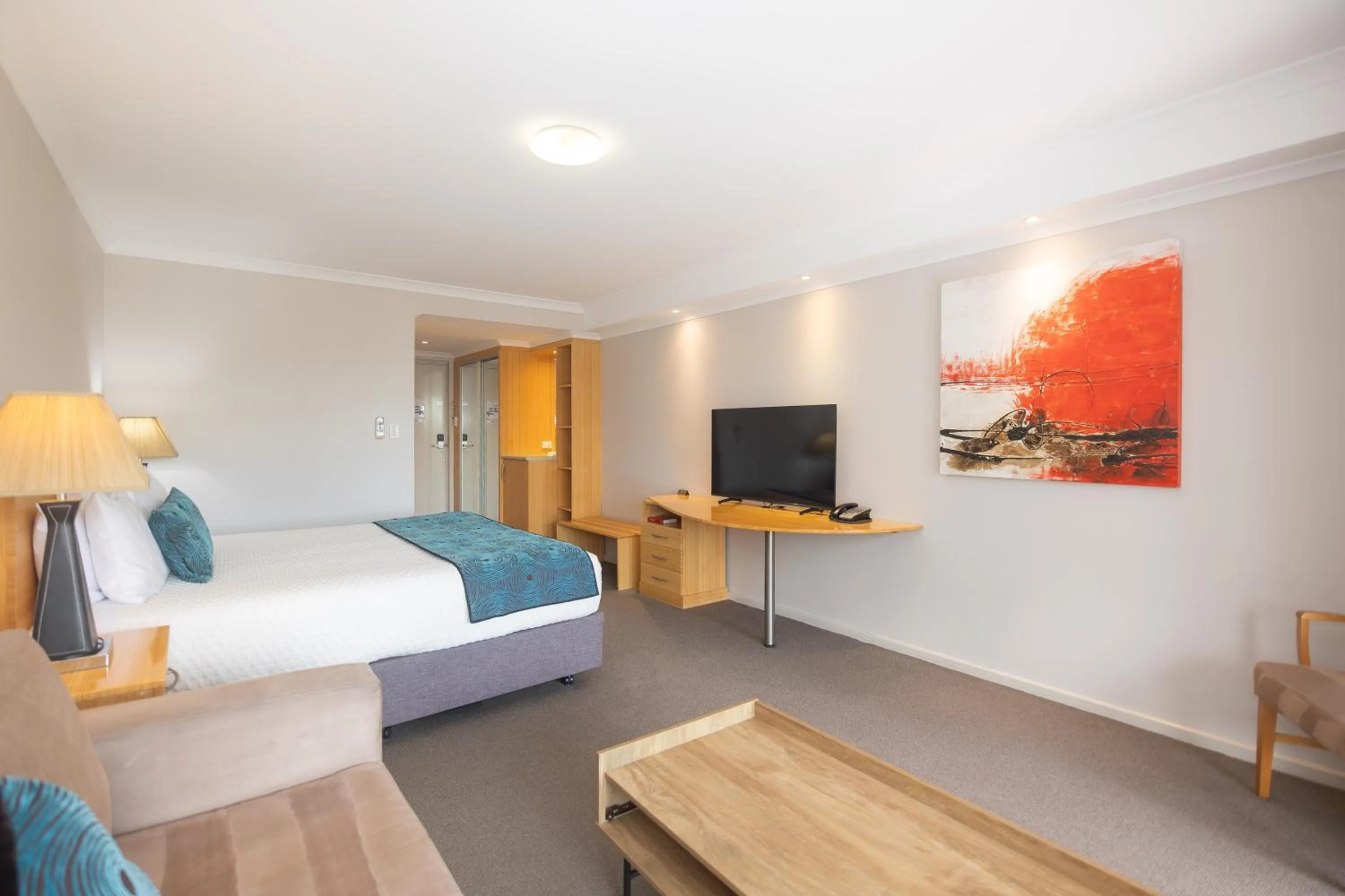 Bed in Dog Rock Motel