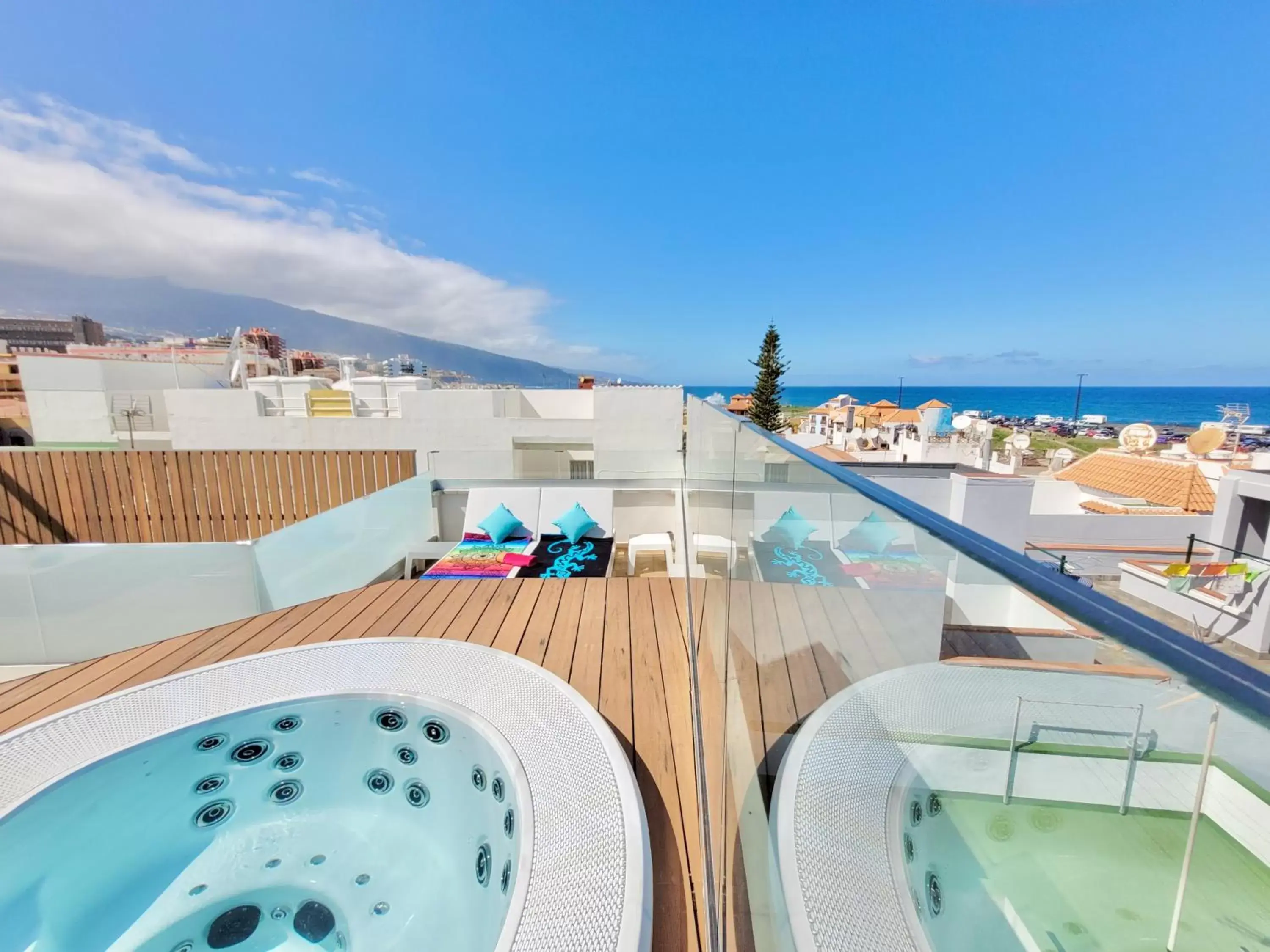 Restaurant/places to eat in Puerto Azul Restaurant/places to eat in Puerto Azul