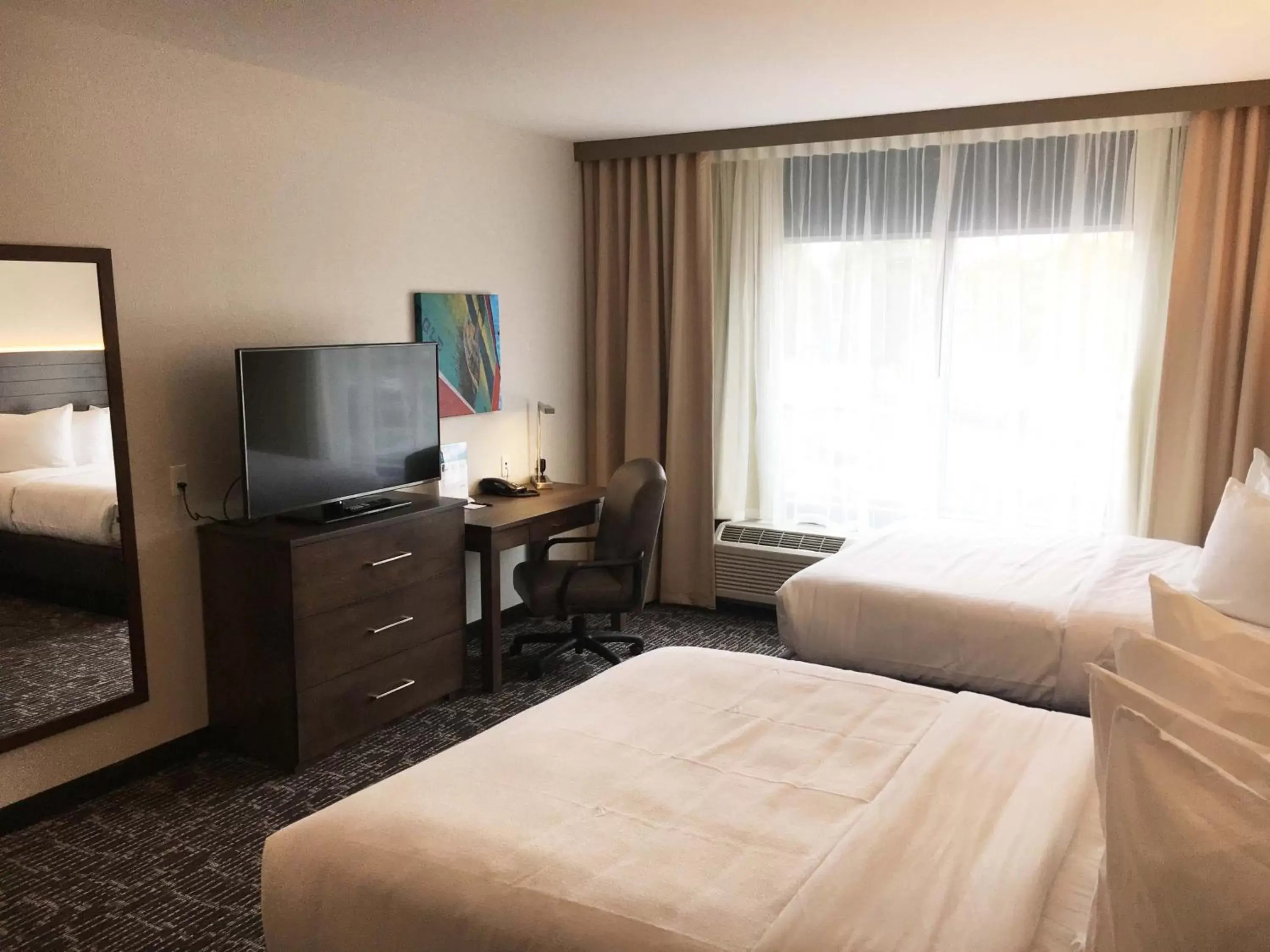 Bed in Gundersen Hotel & Suites Bed in Gundersen Hotel & Suites