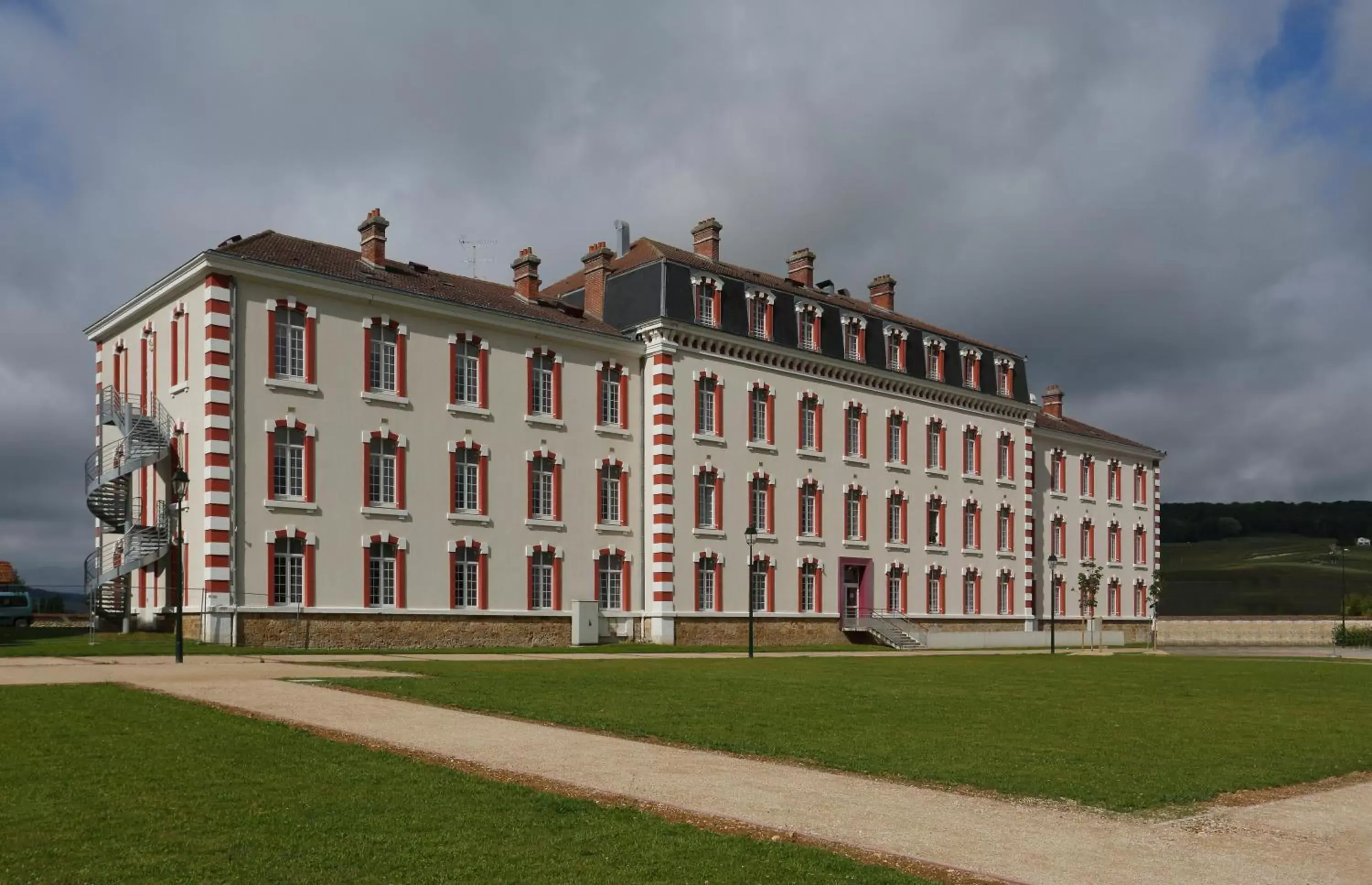 Property Building in Vacancéole - Les Demeures Champenoises