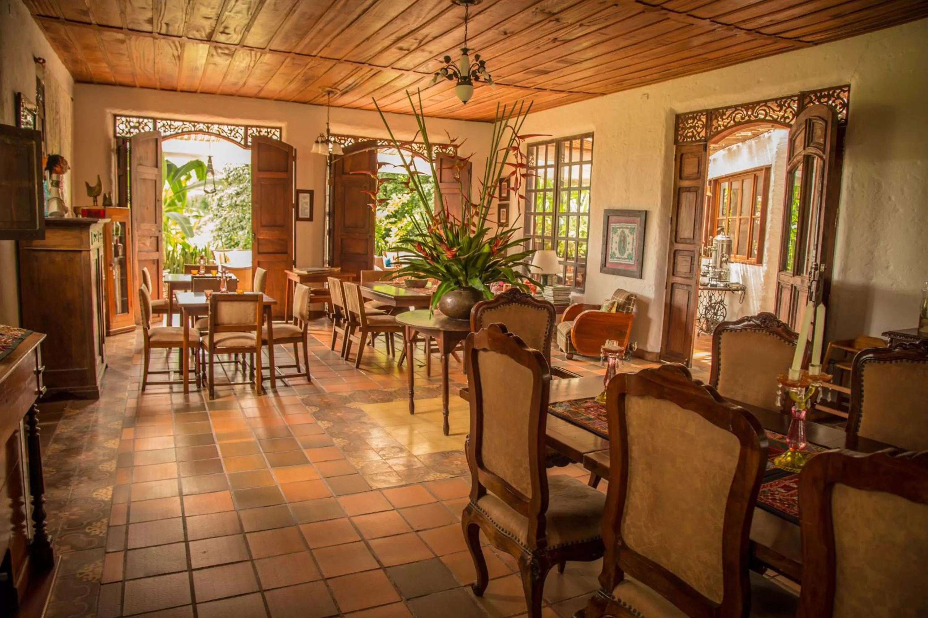 Food and drinks, Restaurant/Places to Eat in Hotel Delirio Campestre