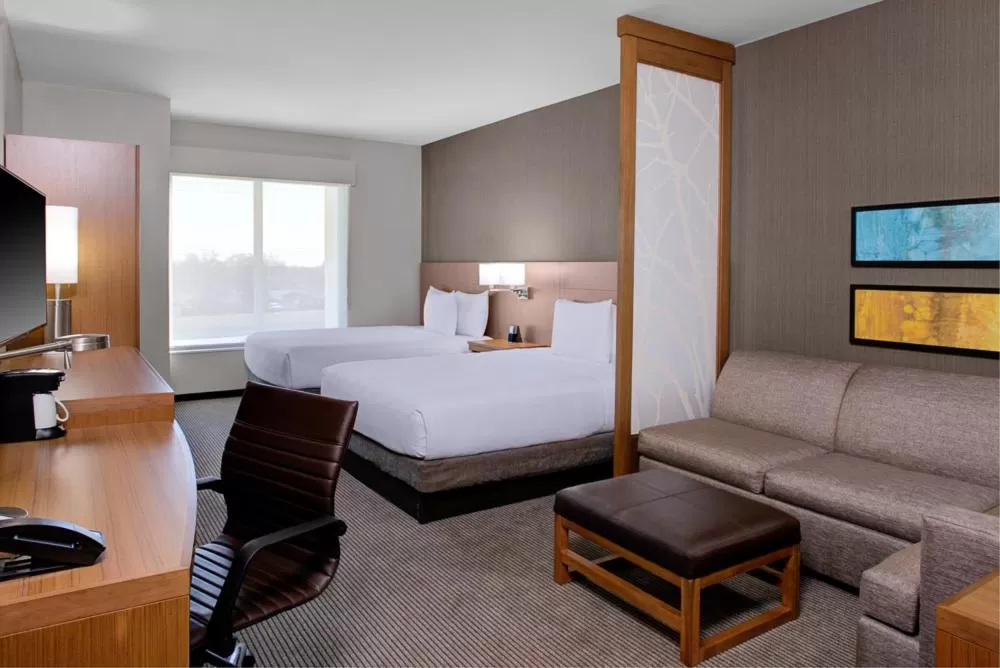 Queen Room with Two Queen Beds and Sofa Bed - High Floor in Hyatt Place Dallas/Allen