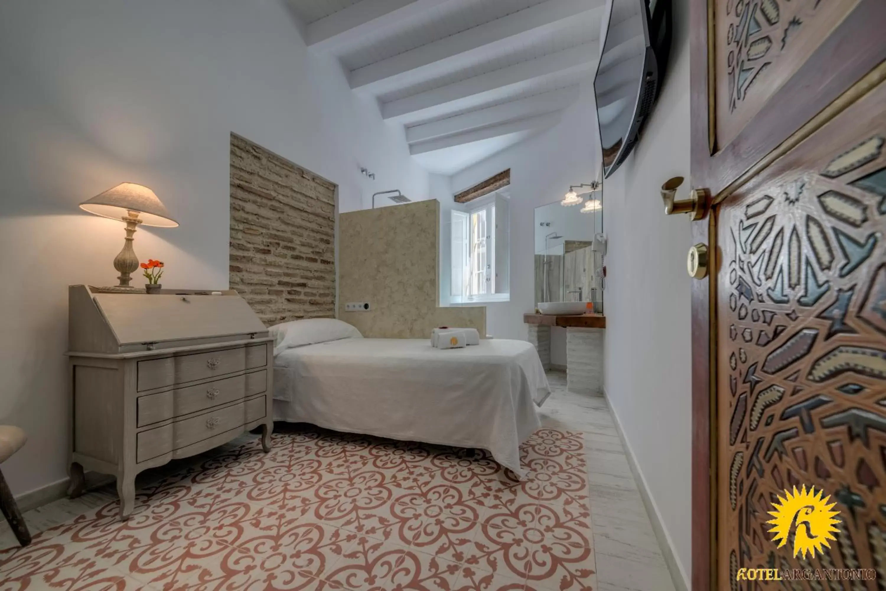 Bed, Room Photo in Hotel Argantonio
