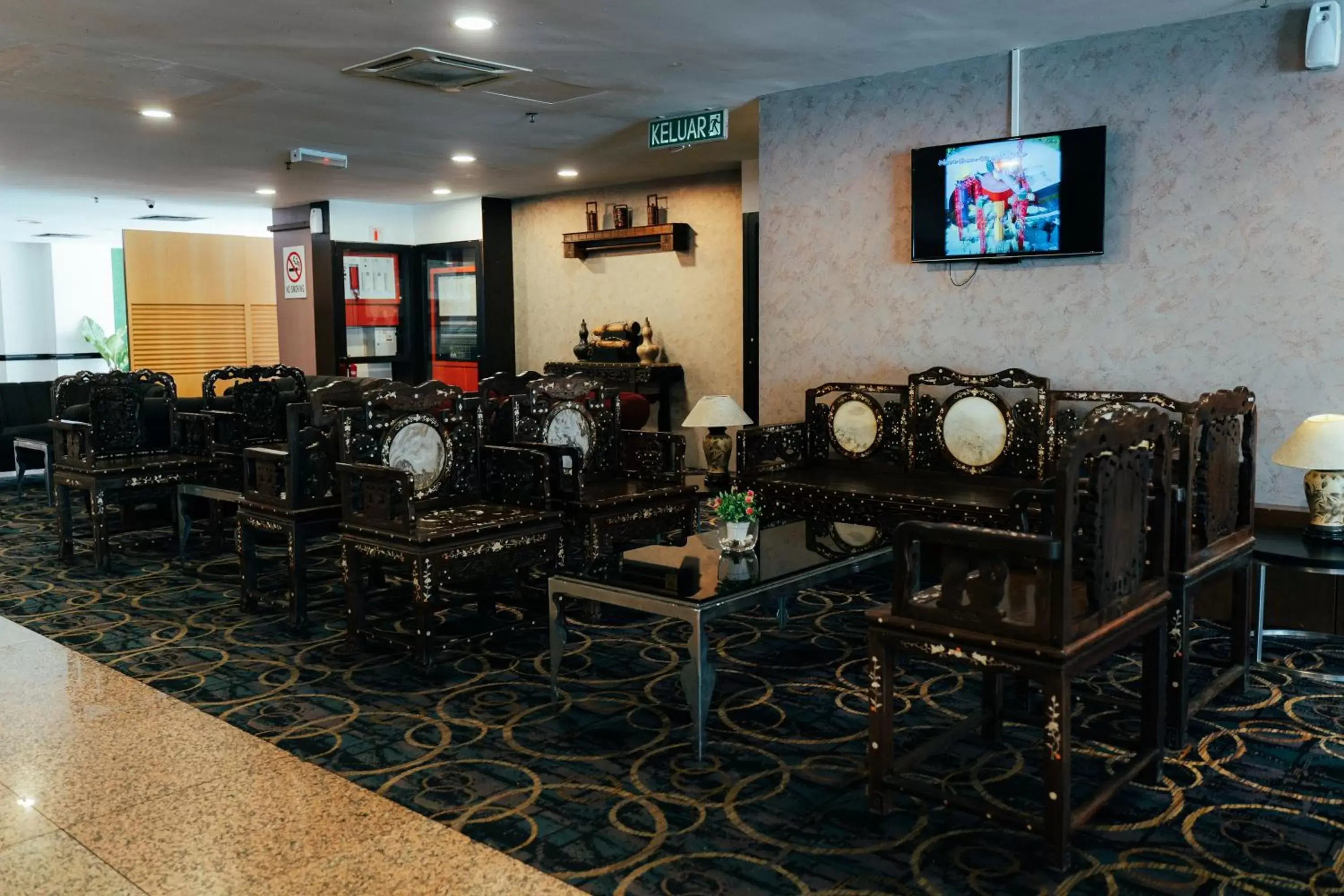 Seating area in Hotel Sentral Riverview Melaka