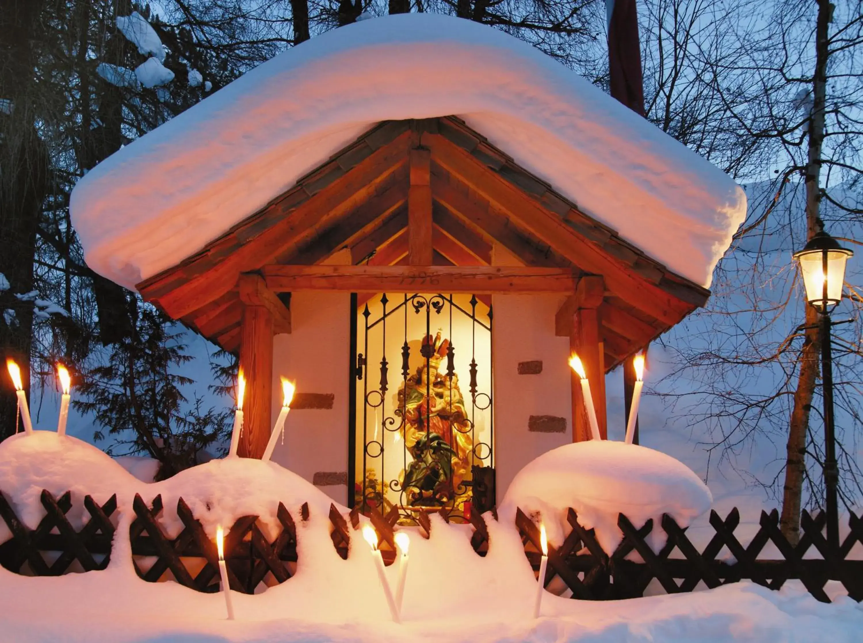 Decorative detail, Winter in Parkhotel Seefeld