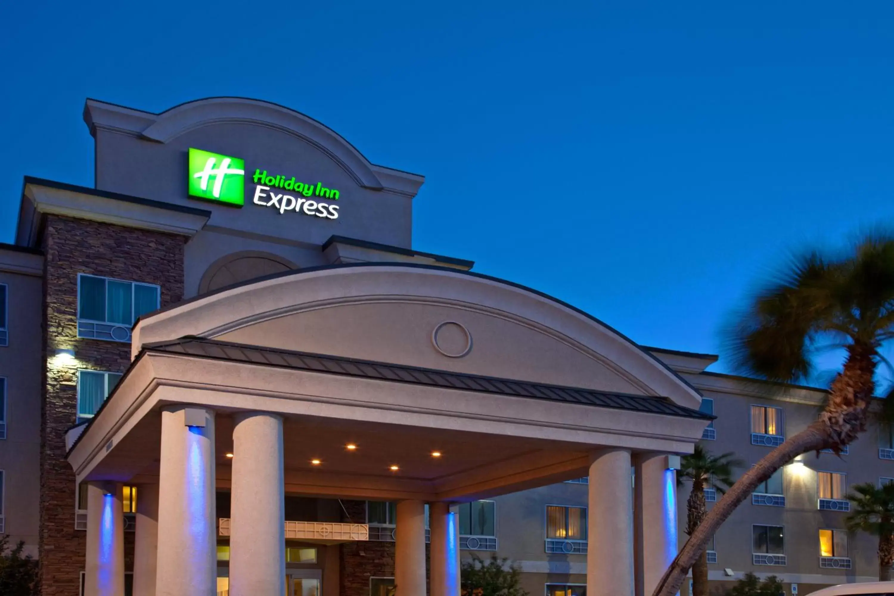 Property Building in Holiday Inn Express Las Vegas South, an IHG Hotel