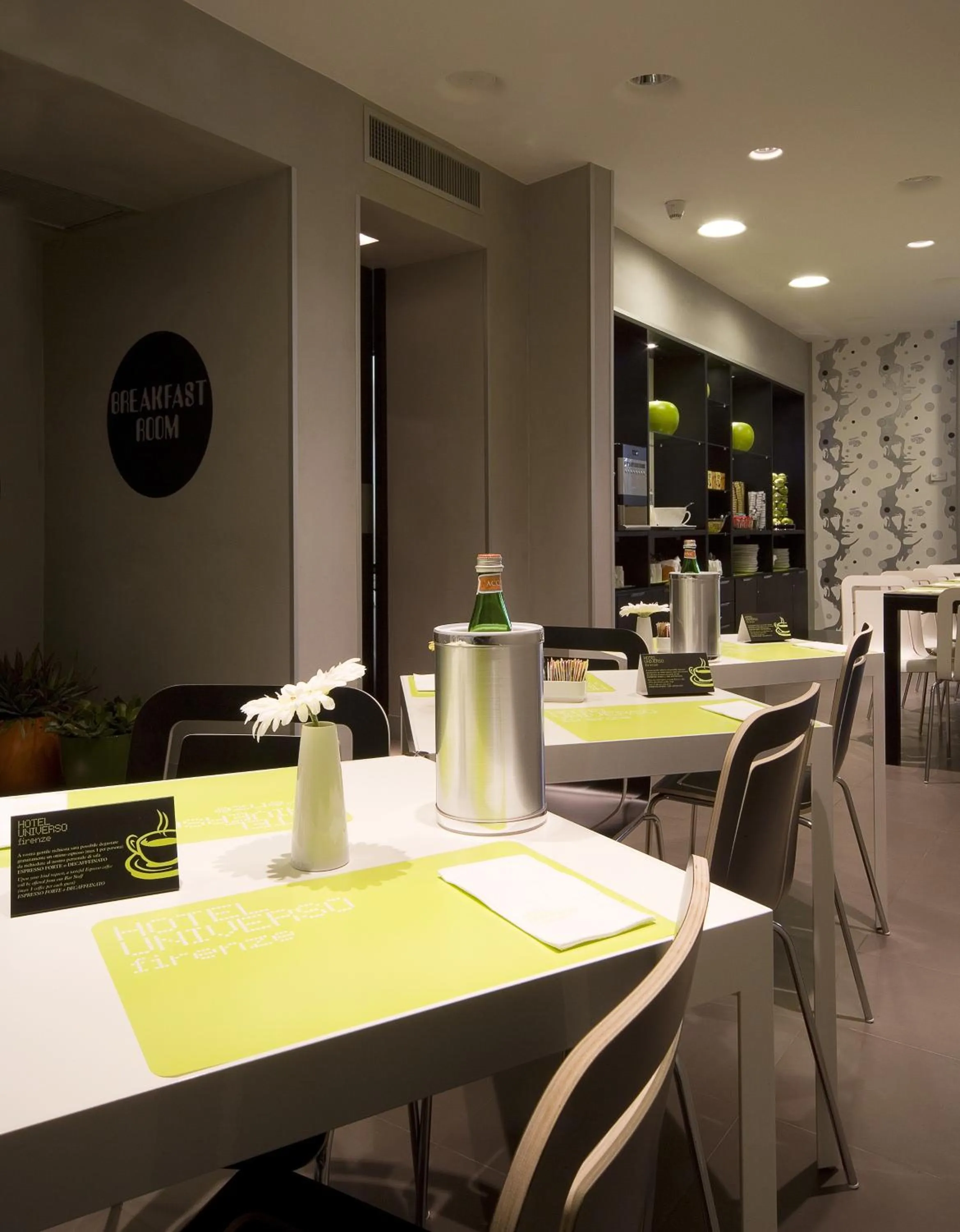 Restaurant/places to eat in Hotel Universo - WTB Hotels