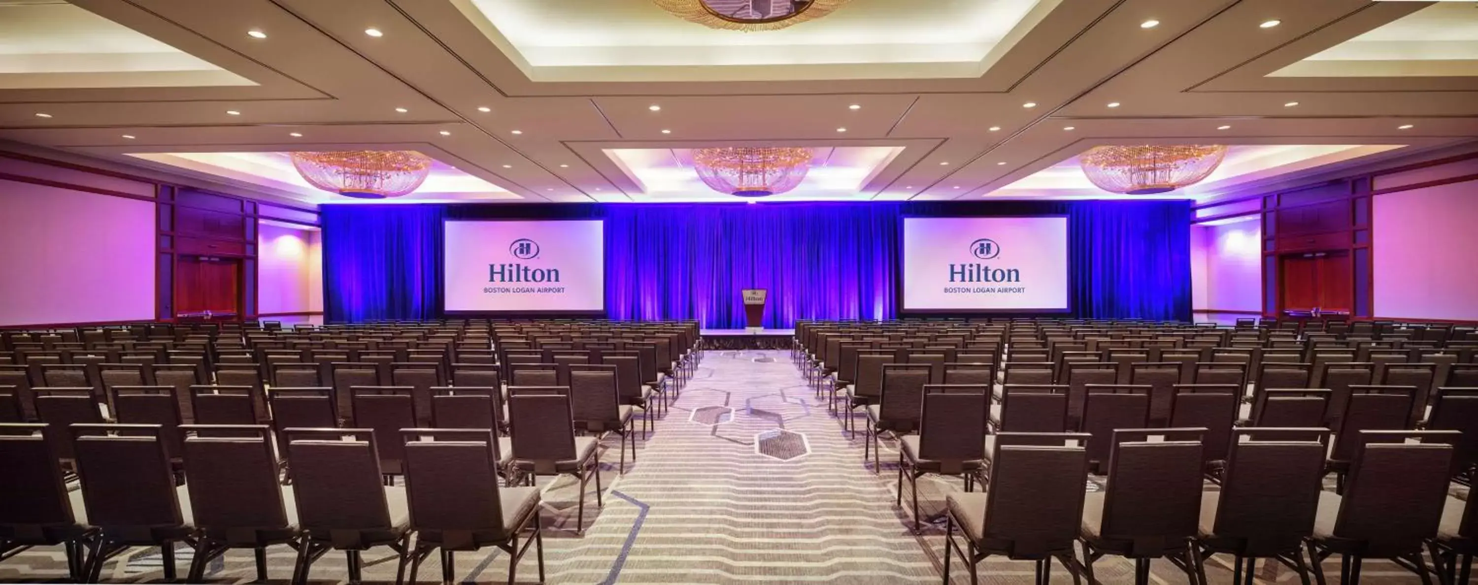 Meeting/conference room in Hilton Boston Logan Airport