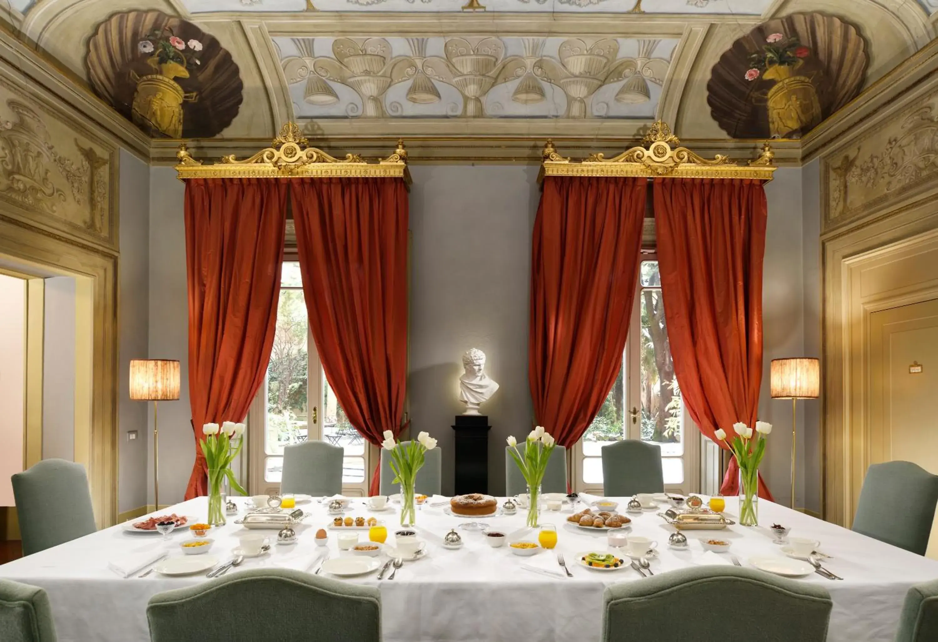 Continental breakfast, Restaurant/Places to Eat in Al Palazzo del Marchese di Camugliano Residenza d'Epoca