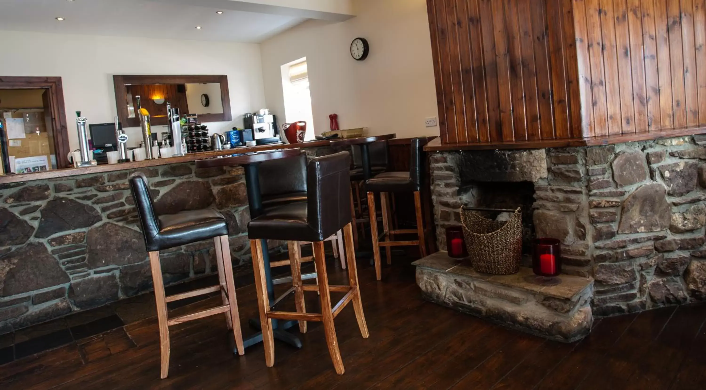 Lounge or bar, Restaurant/Places to Eat in Tuckers Inn