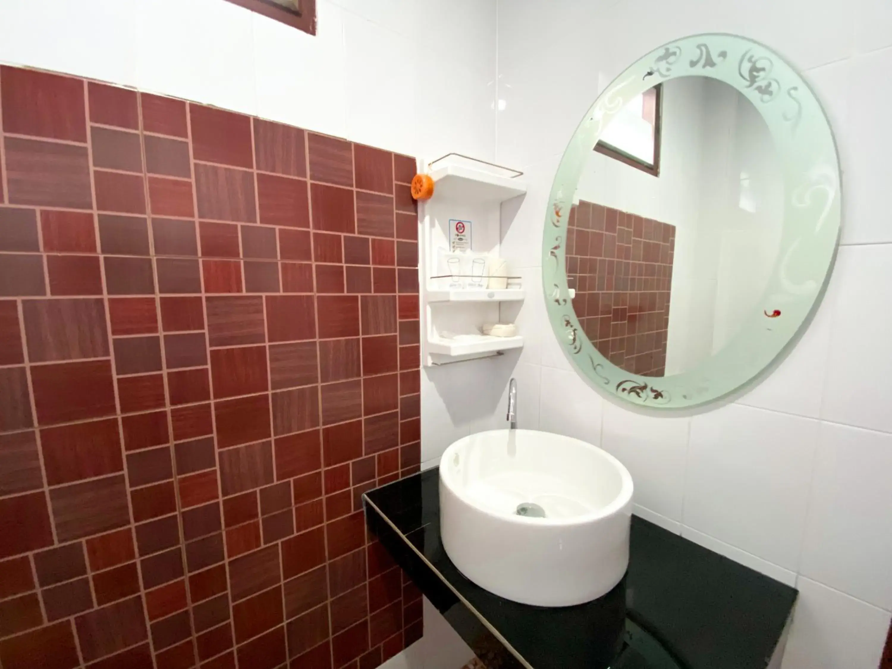 Bathroom in Hatzanda Lanta Resort - SHA Extra Plus