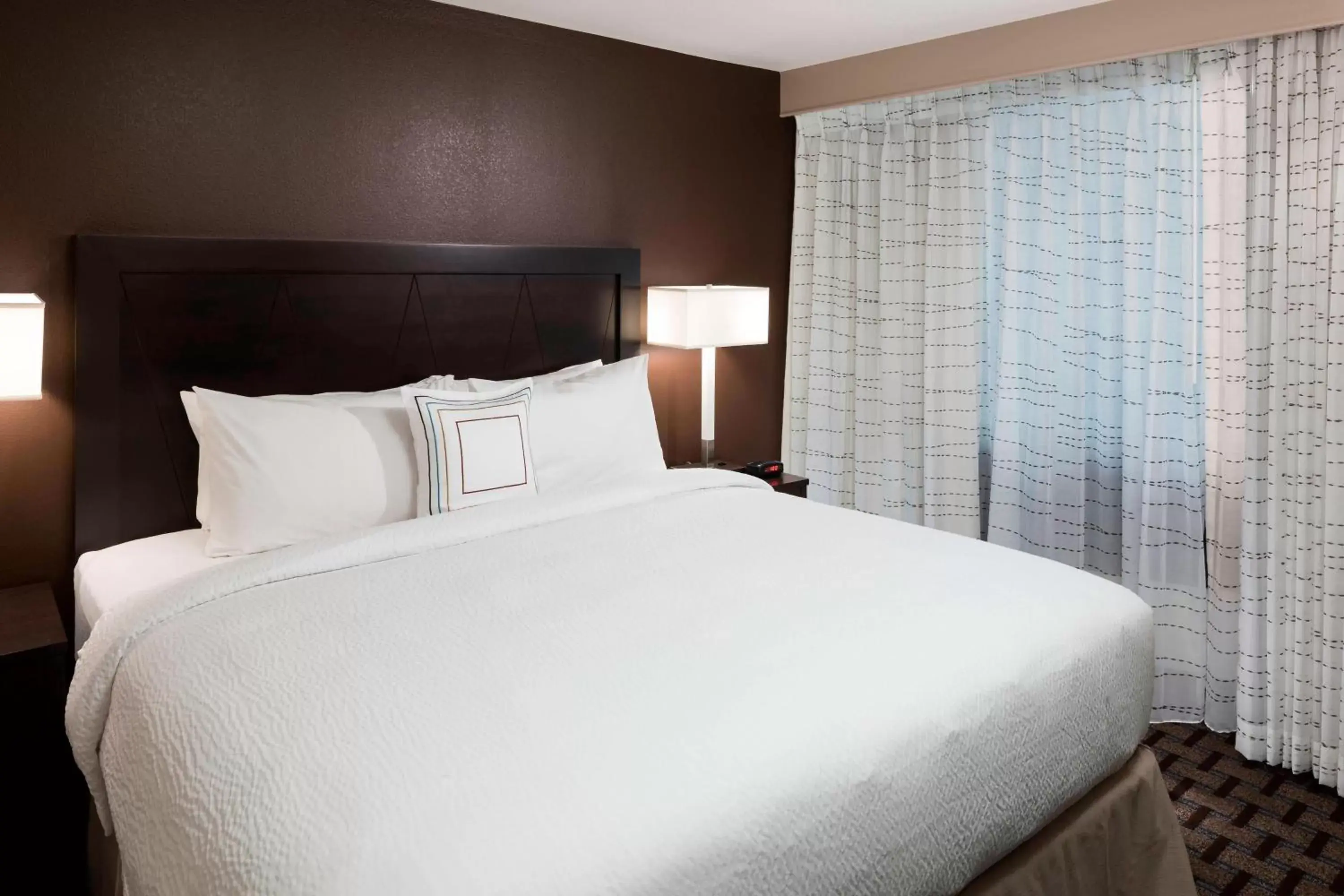 Bedroom, Bed in Residence Inn by Marriott Dallas Plano/Richardson
